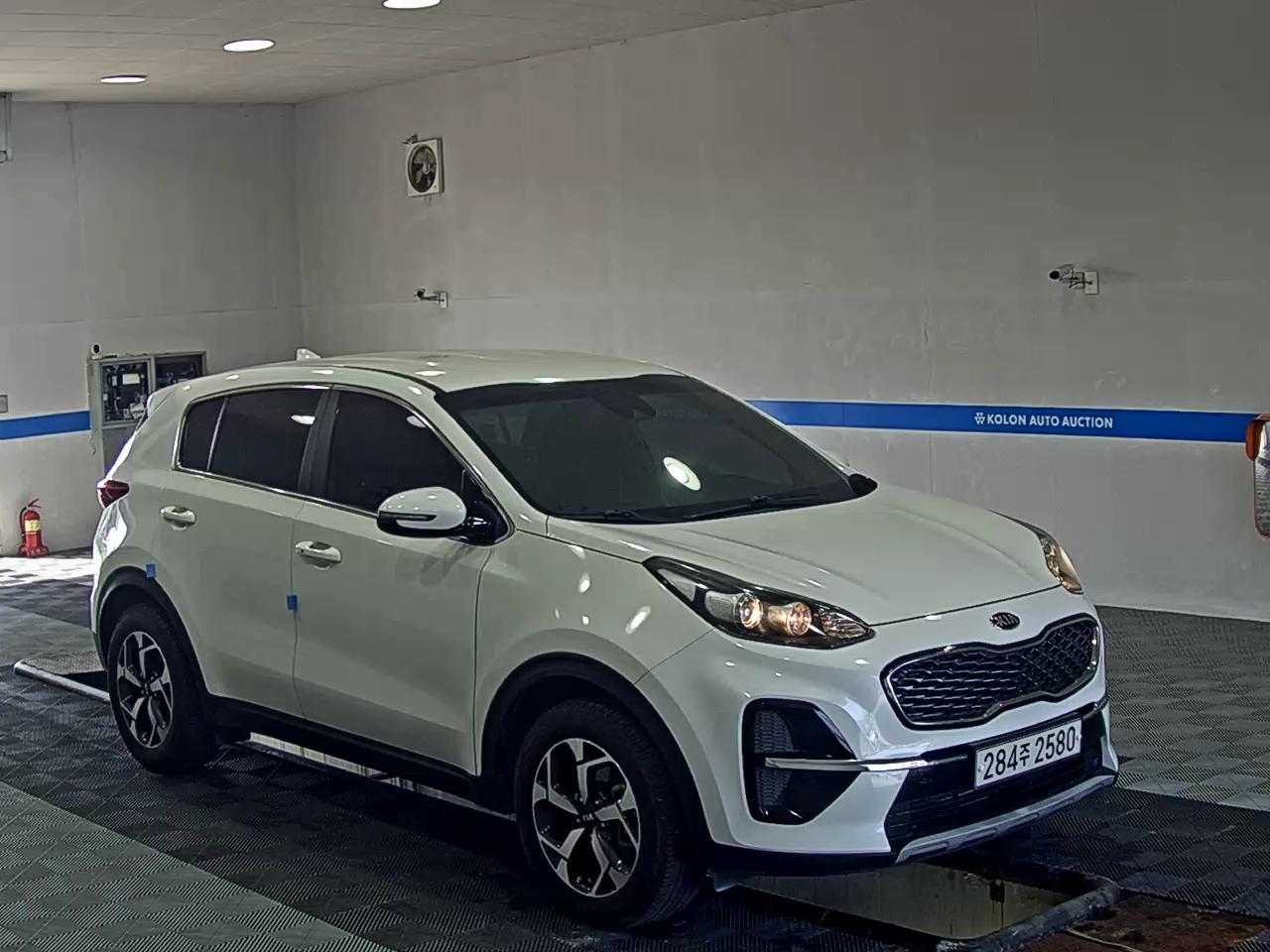 KIA SPORTAGE THE BOLD 1.6 DIESEL 2WD LUXURY 2019 - zdjęcie 3