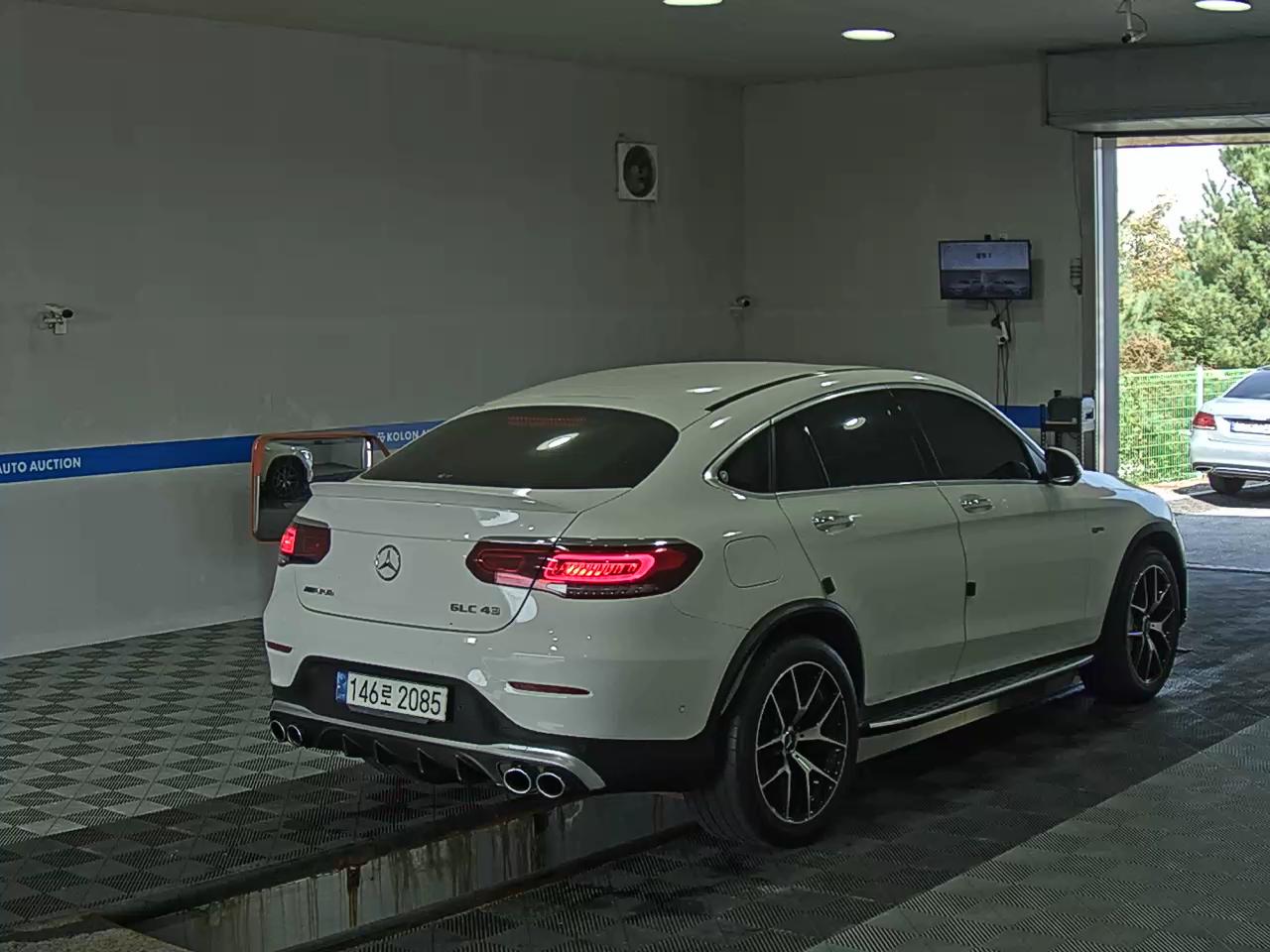 MERCEDES-BENZ GLC-CLASS GLC 43 AMG 4MATIC COUPE 2022 - zdjęcie 5
