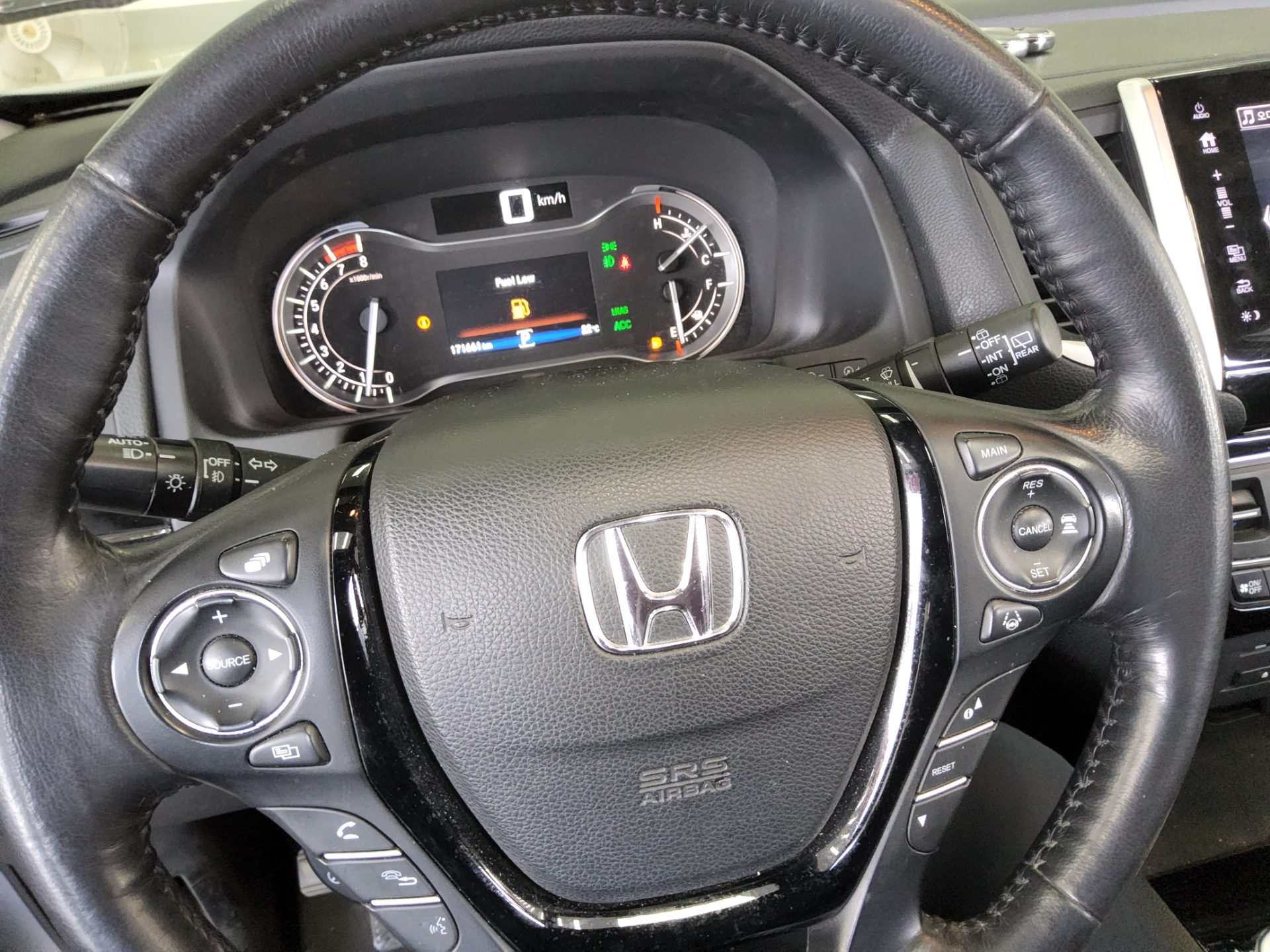 HONDA PILOT (3RD GEN) 3.5 V6 2018 - zdjęcie 17
