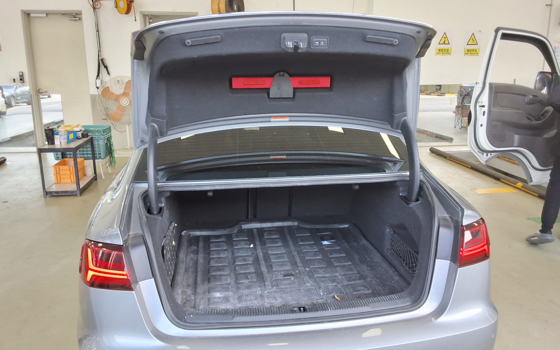 AUDI A6 (4TH GEN) 35 TDI QUATTRO PREMIUM 2018 - zdjęcie 15