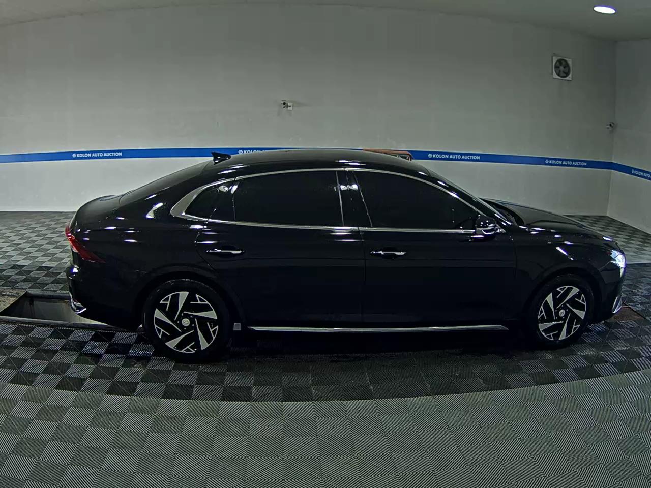 HYUNDAI THE NEW GRANDEUR IG HYBRID 2.4 HEV PREMIUM CHOICE 2021 - zdjęcie 4
