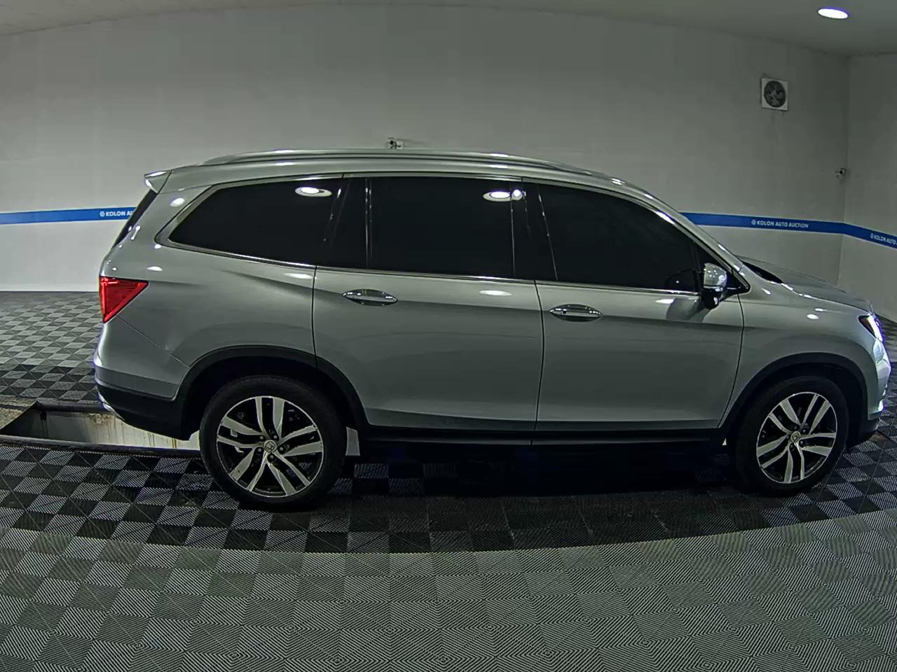 HONDA PILOT (3RD GEN) 3.5 V6 2018 - zdjęcie 4