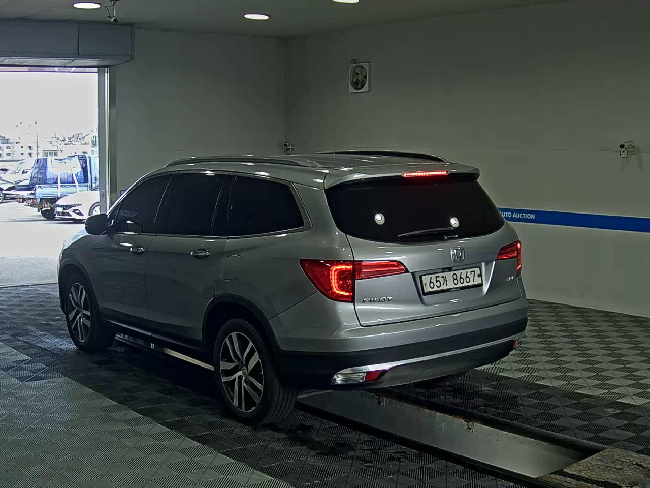 HONDA PILOT (3RD GEN) 3.5 V6 2018 - zdjęcie 6