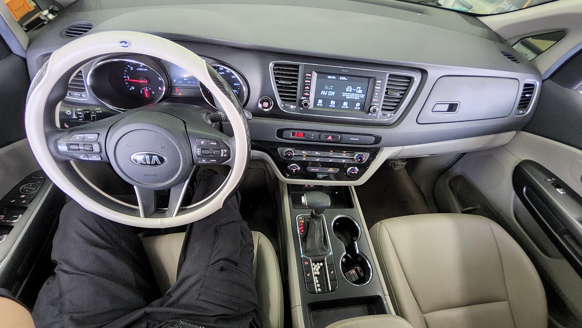KIA THE NEW CARNIVAL 11-SEATER DIESEL DELUXE 2020 - zdjęcie 11