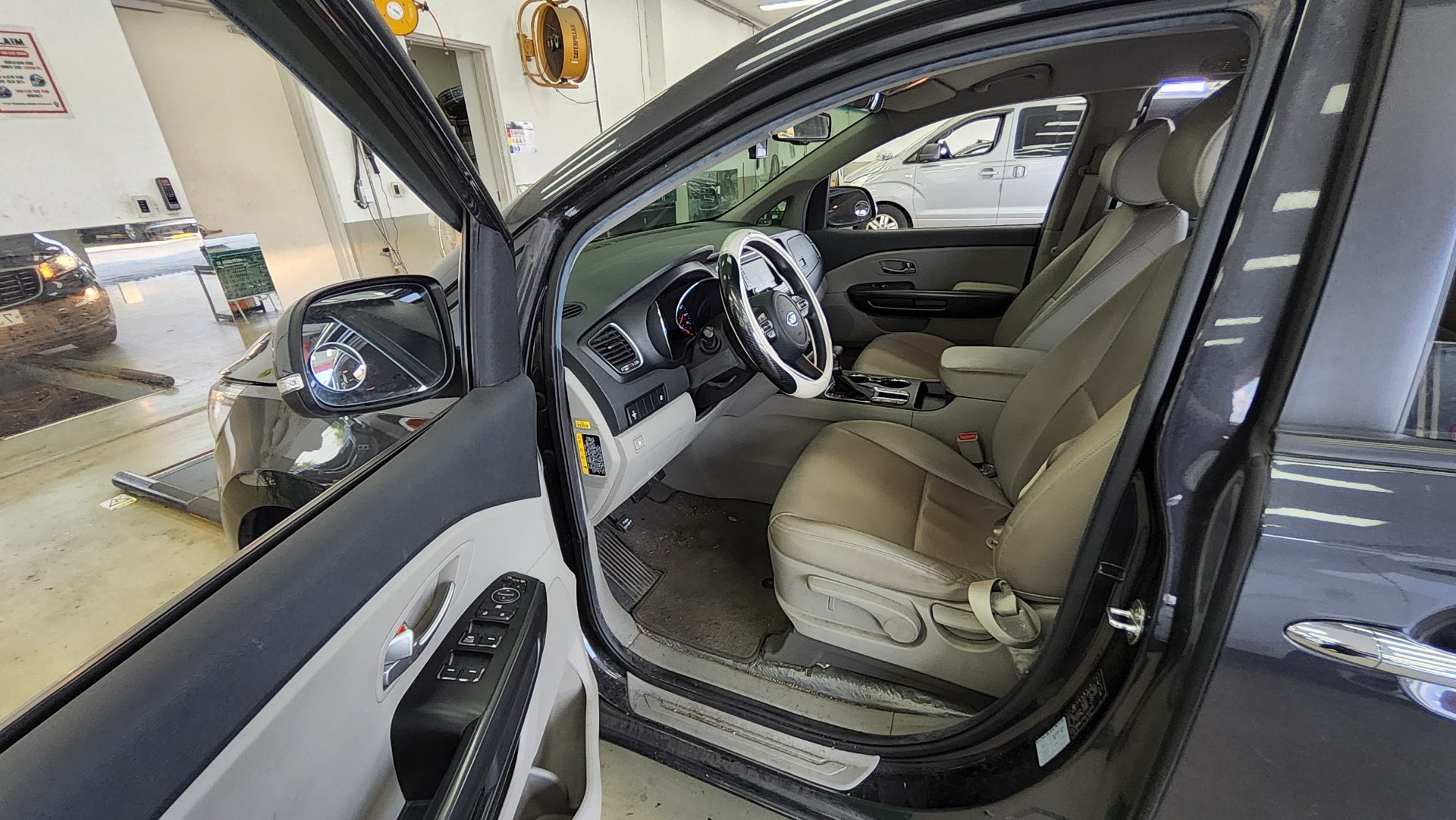 KIA THE NEW CARNIVAL 11-SEATER DIESEL DELUXE 2020 - zdjęcie 10