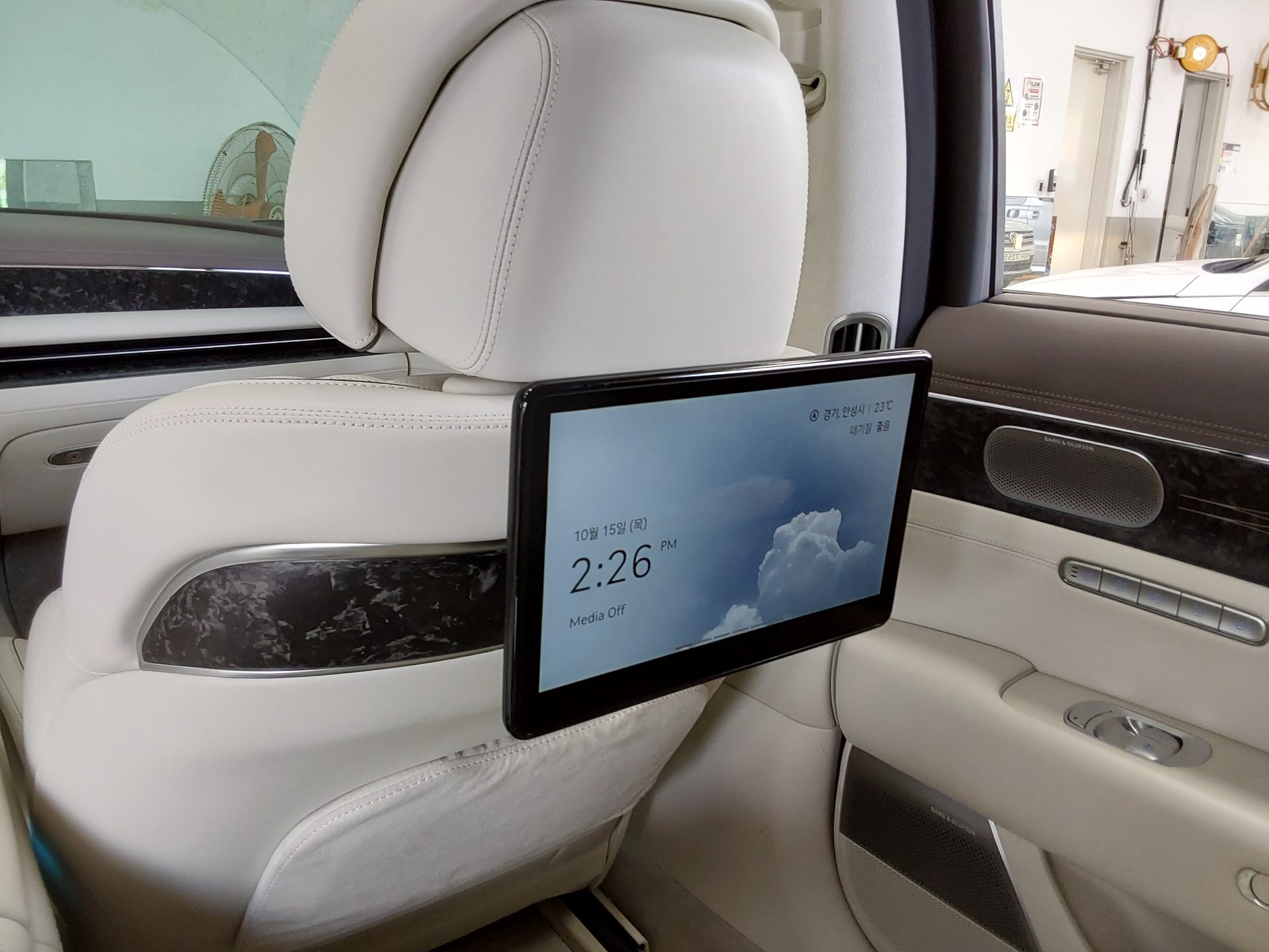 GENESIS NEW G90 3.5 TURBO AWD BASE MODEL 2022 - zdjęcie 21