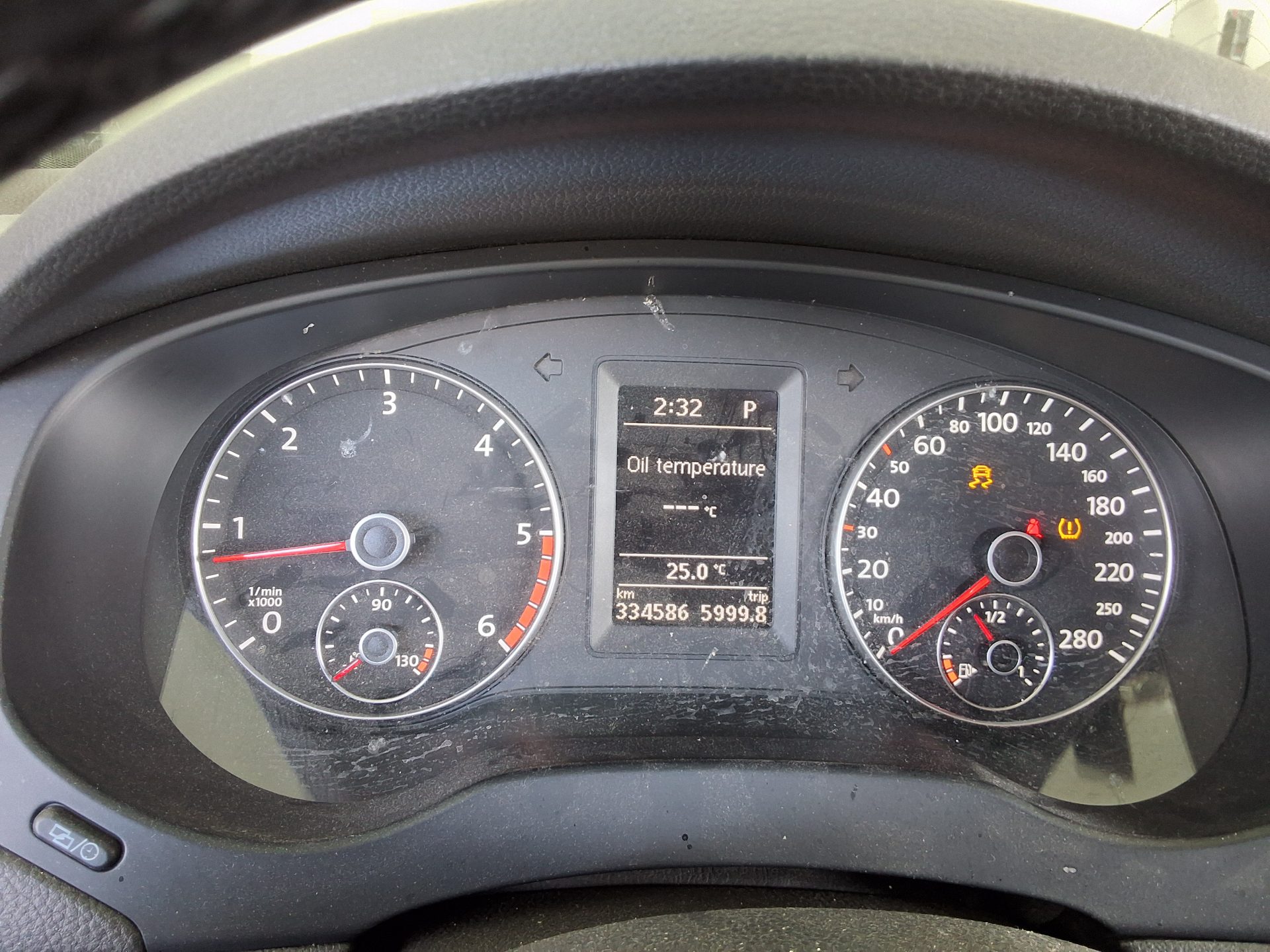 VOLKSWAGEN JETTA (6TH GEN) 2.0 TDI 2014 - zdjęcie 9