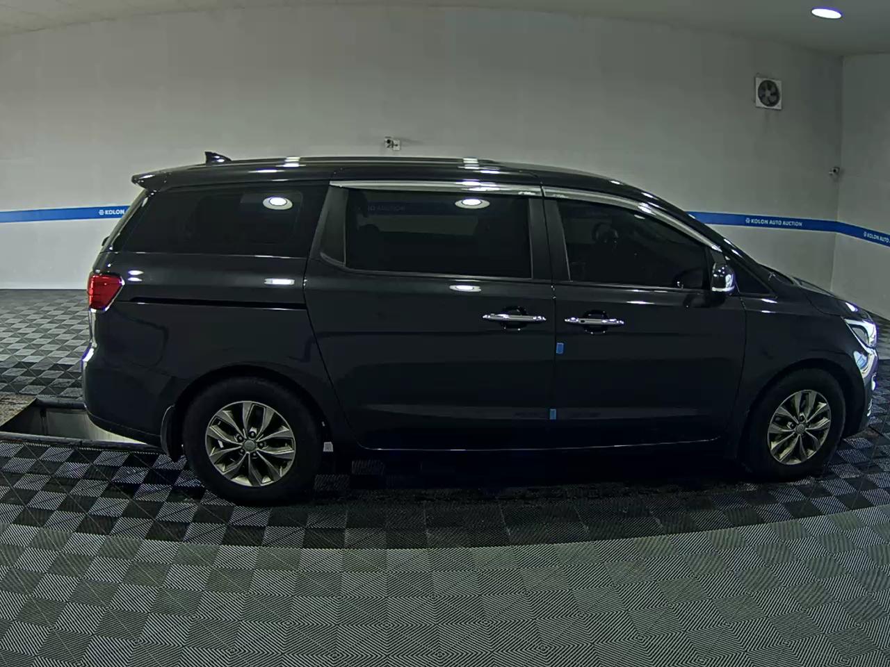 KIA THE NEW CARNIVAL 11-SEATER DIESEL DELUXE 2020 - zdjęcie 4