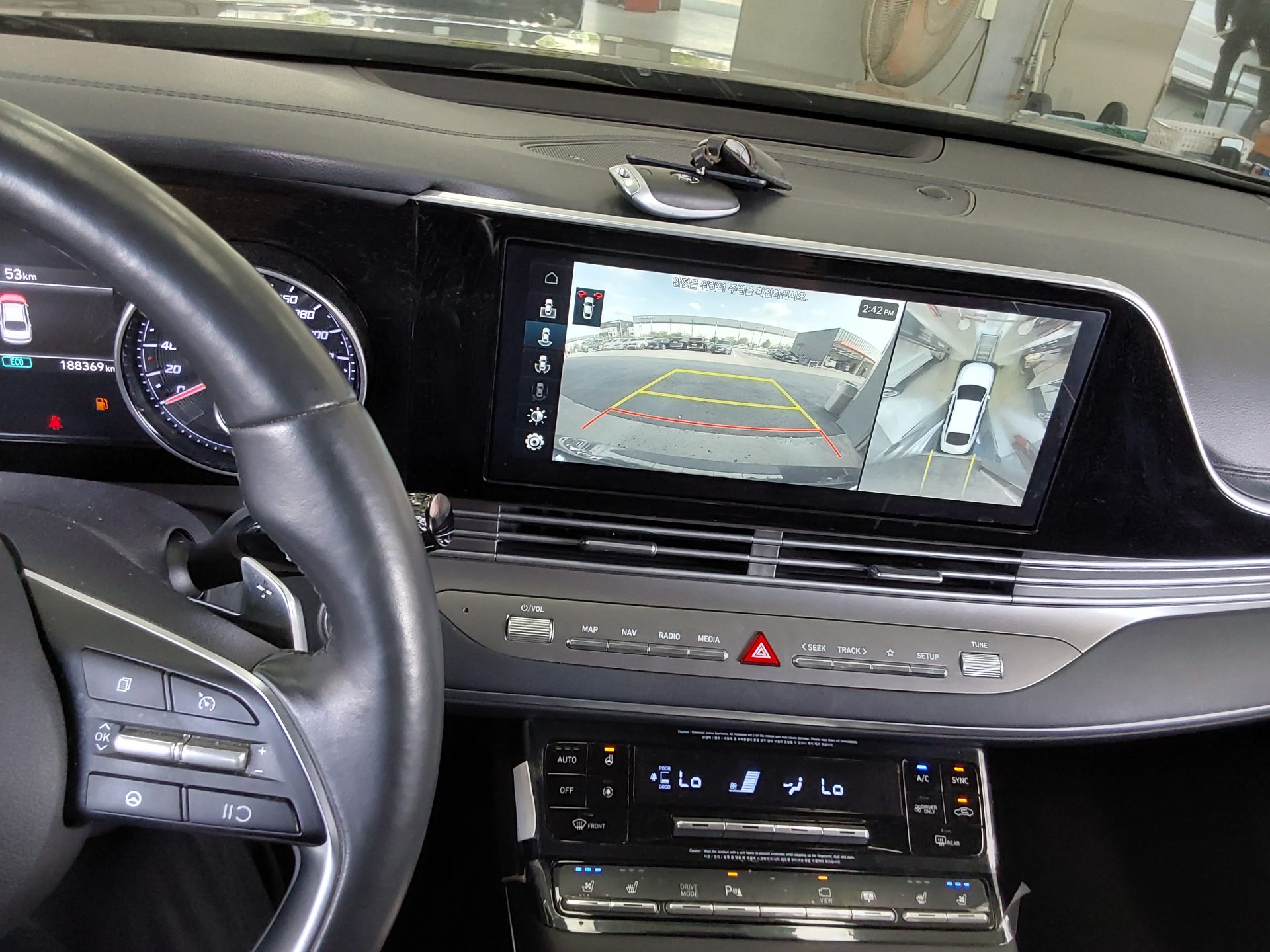 HYUNDAI THE NEW GRANDEUR IG HYBRID 2.4 HEV EXCLUSIVE 2021 - zdjęcie 17