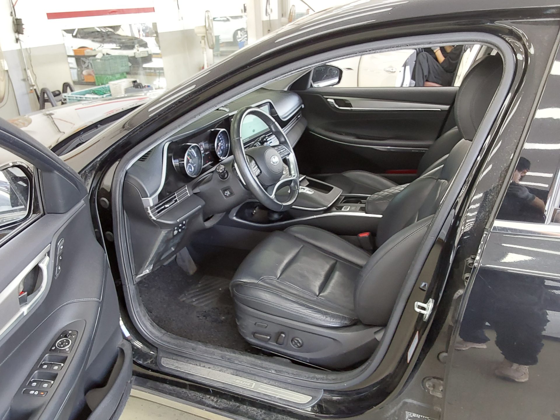 HYUNDAI THE NEW GRANDEUR IG HYBRID 2.4 HEV EXCLUSIVE 2021 - zdjęcie 10