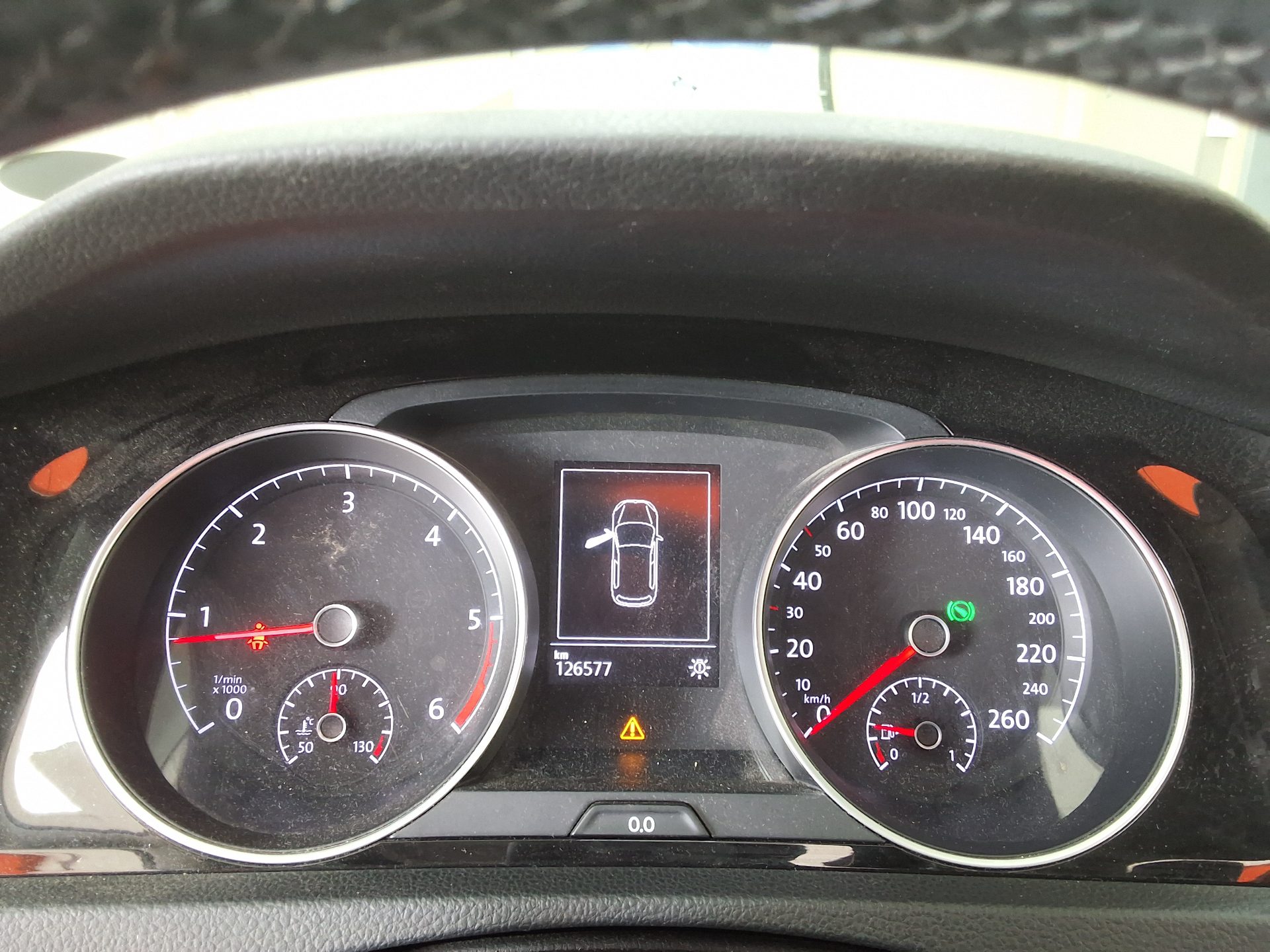 VOLKSWAGEN GOLF (7TH GEN) 2.0 TDI 2015 - zdjęcie 10