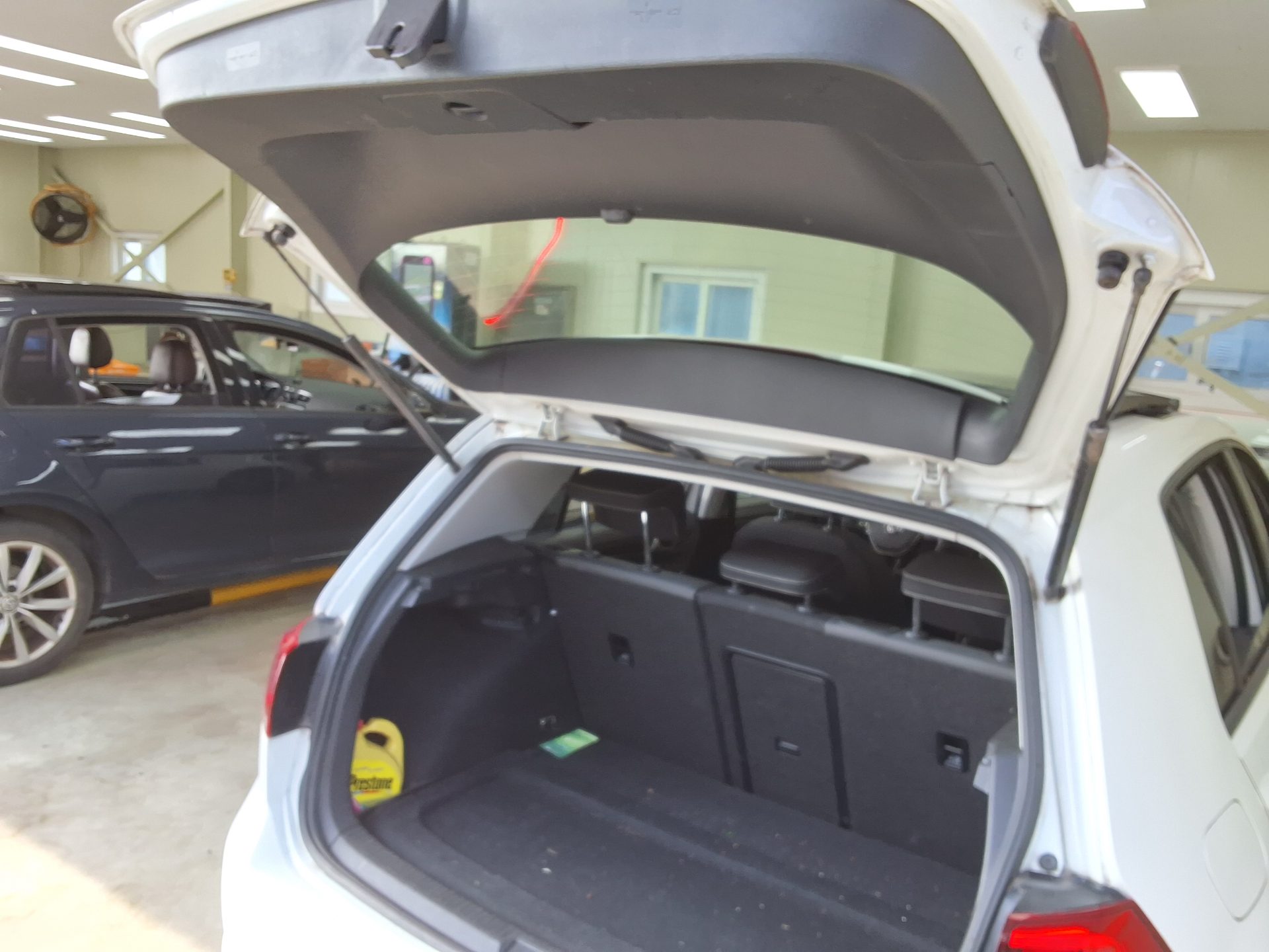 VOLKSWAGEN GOLF (7TH GEN) 2.0 TDI 2015 - zdjęcie 16