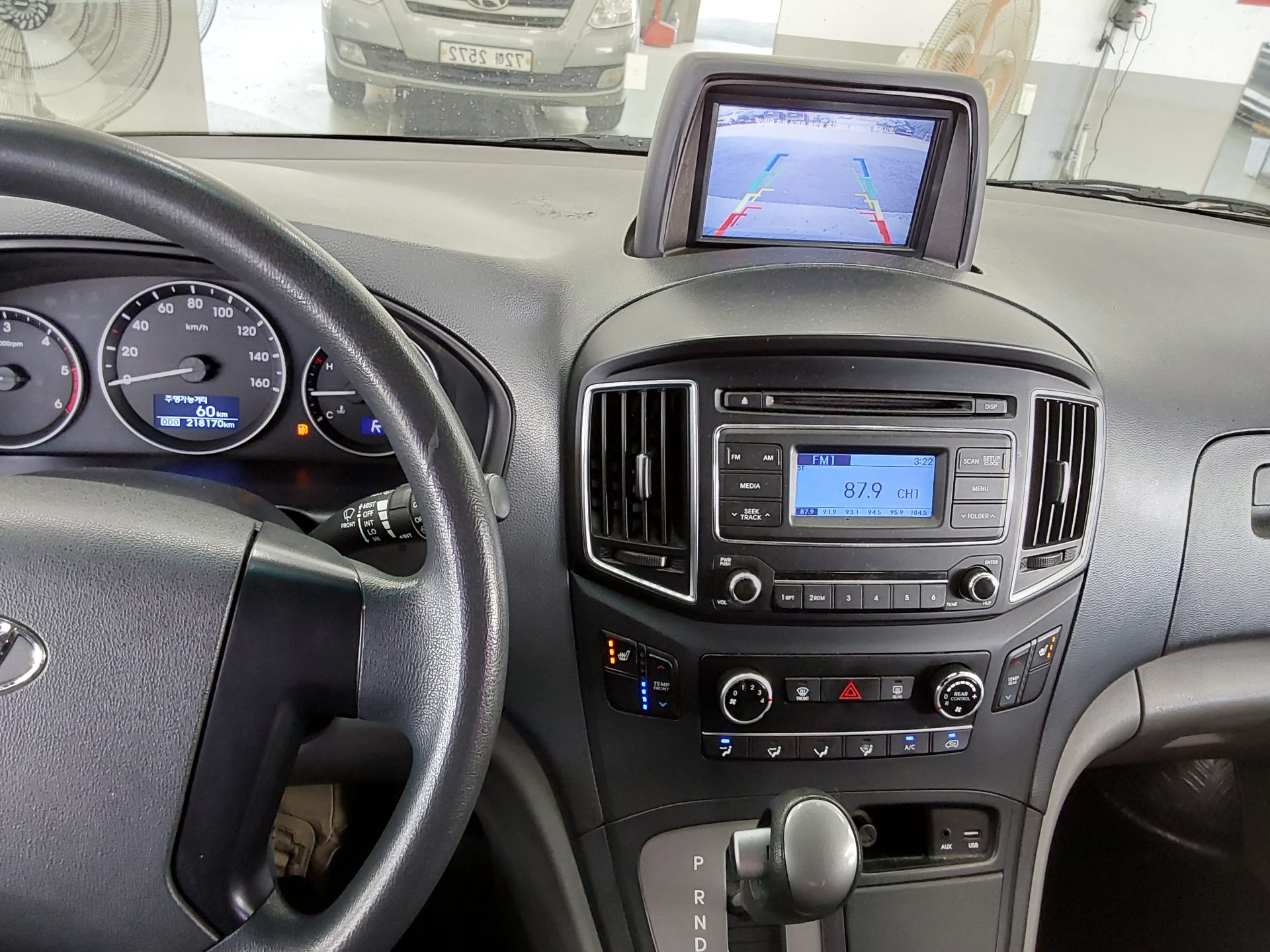 HYUNDAI GRAND STAREX 12-SEATER DIESEL SMART 2018 - zdjęcie 17