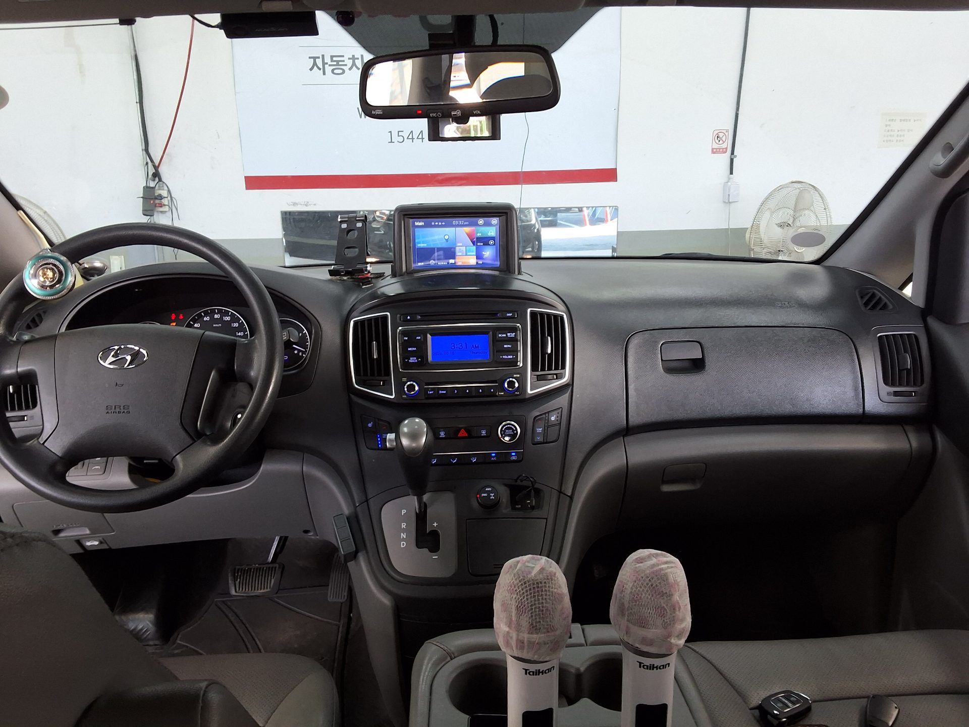HYUNDAI THE NEW GRAND STAREX 12-SEATER DIESEL 4WD SMART 2020 - zdjęcie 11