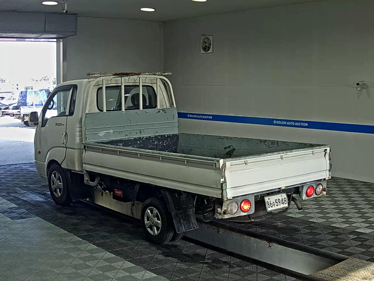 KIA BONGO III CARGO CRDi KING CAB LONG WHEELBASE 2010 - zdjęcie 6