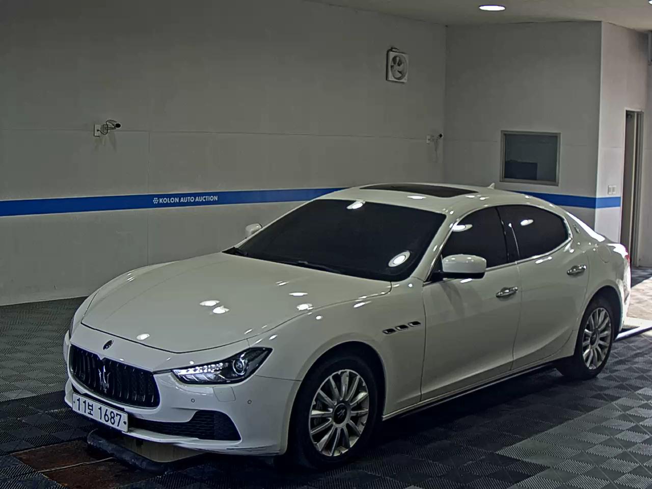 MASERATI GHIBLI (3RD GEN) 3.0 DIESEL 2015 - zdjęcie 2