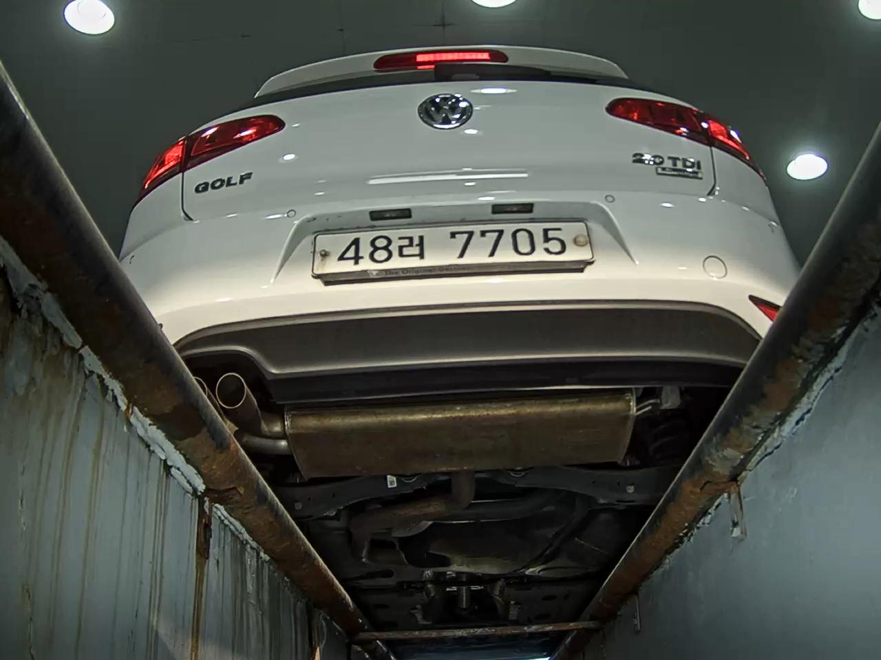 VOLKSWAGEN GOLF (7TH GEN) 2.0 TDI 2015 - zdjęcie 8