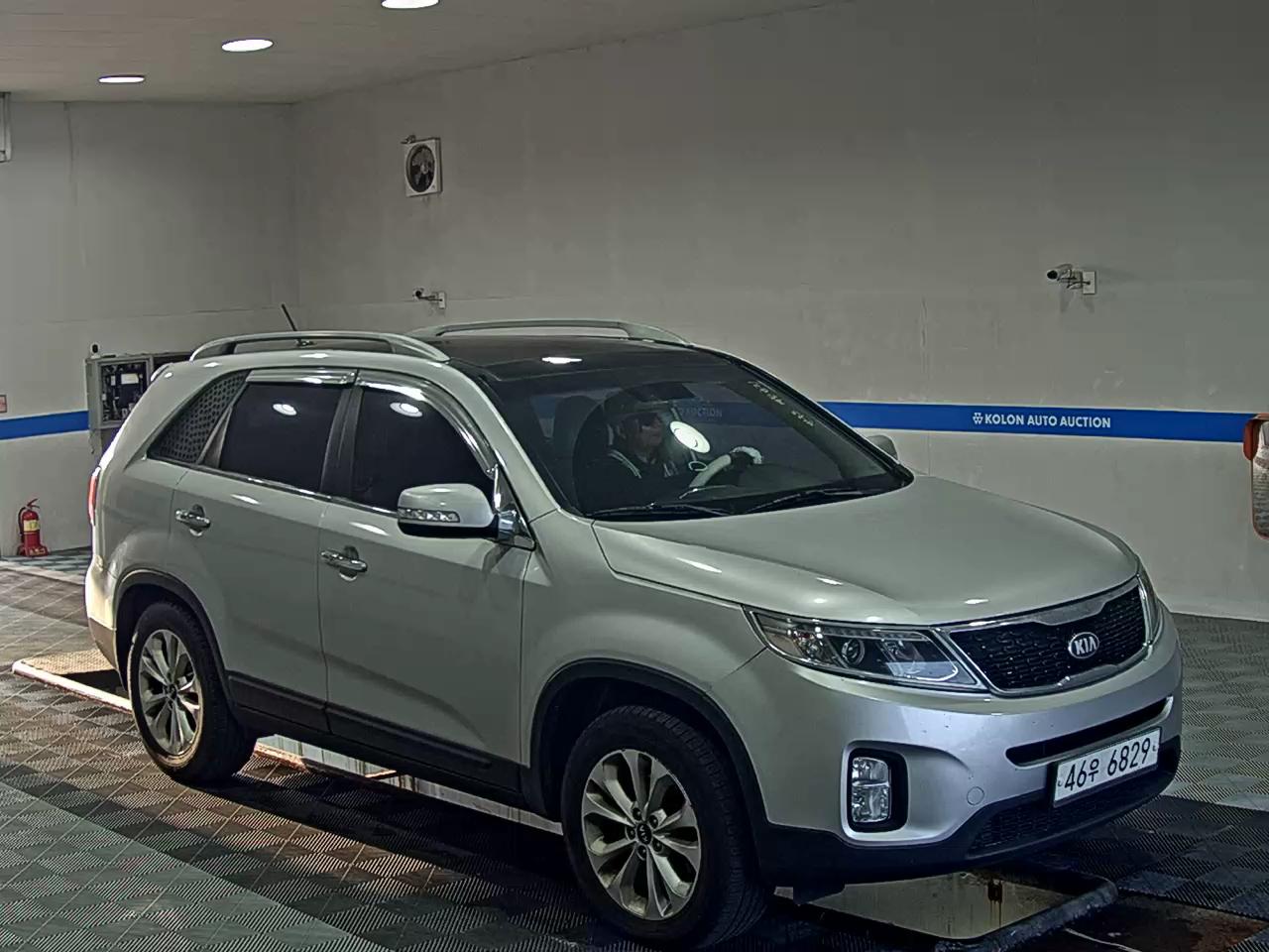 KIA NEW SORENTO R R2.0 2WD TLX 2013 - zdjęcie 3