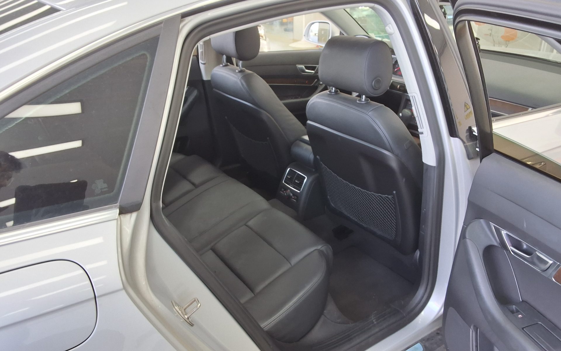 AUDI A6 (3RD GEN) 3.0 TDI QUATTRO 2011 - zdjęcie 13