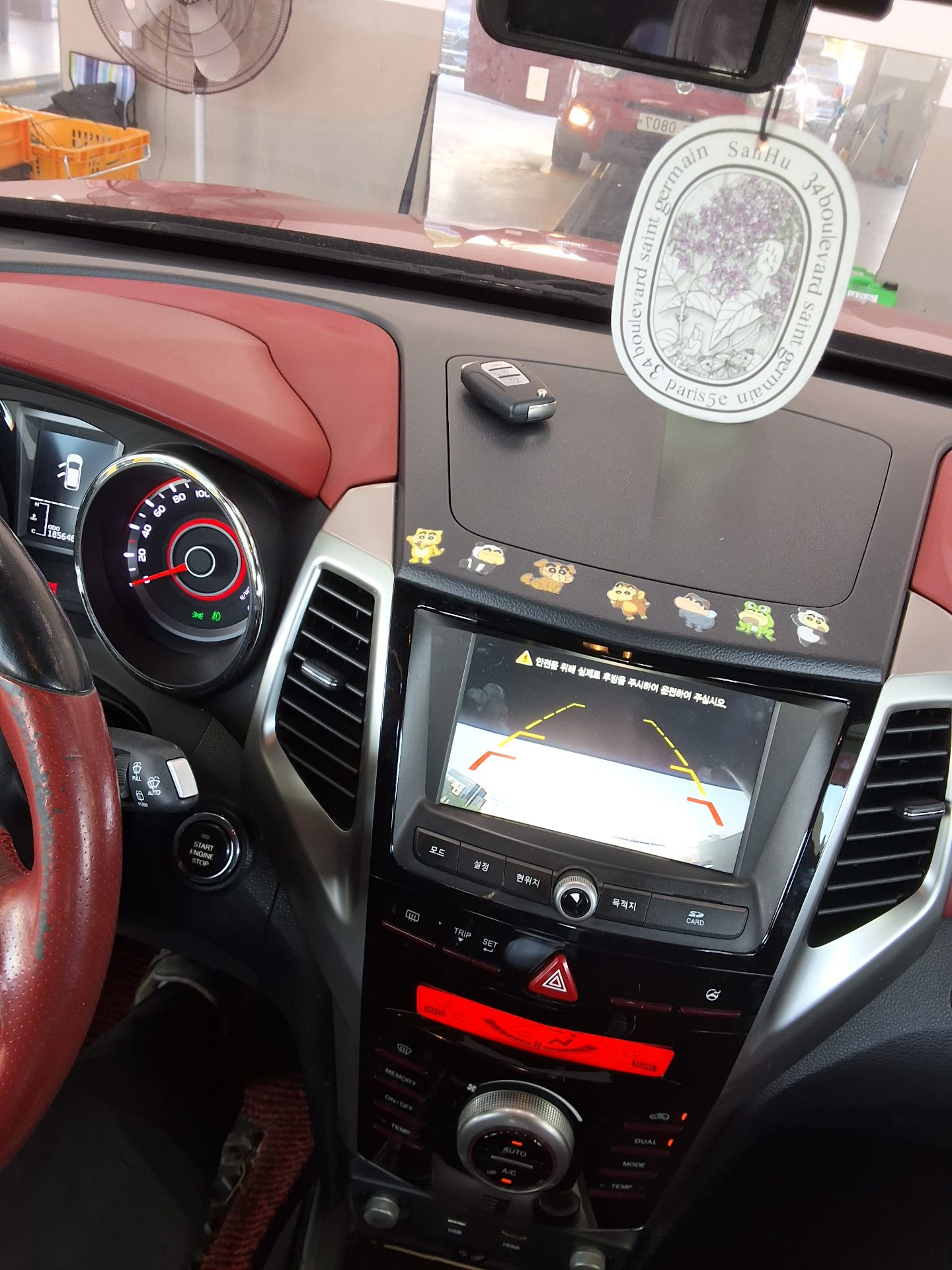 KG MOBILITY (SSANGYONG) TIVOLI DIESEL 2WD LX 2016 - zdjęcie 18
