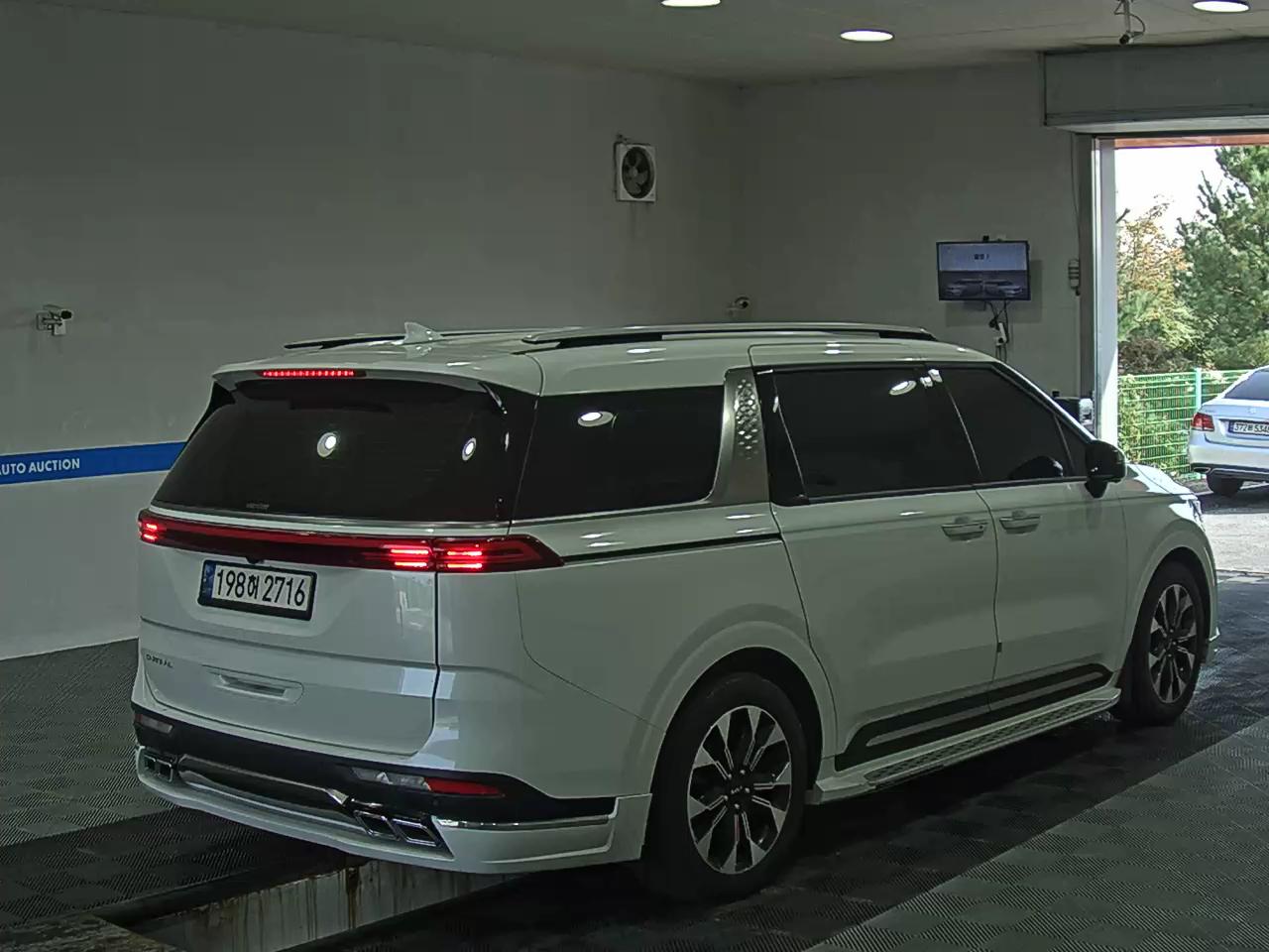 KIA NEW CARNIVAL (KA4) 9-SEATER DIESEL NOBLESSE 2023 - zdjęcie 5