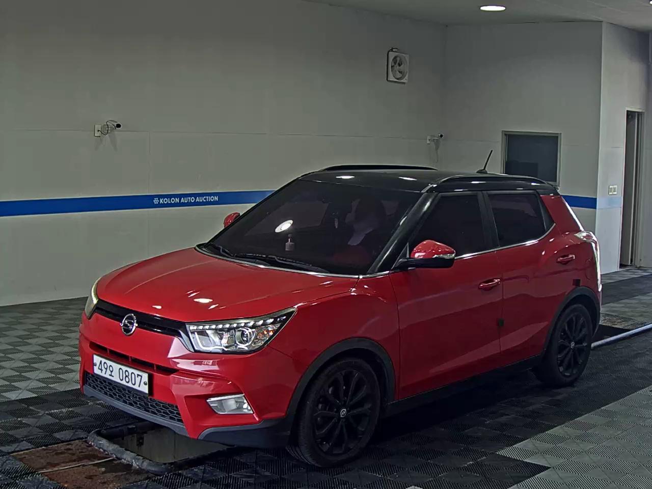 KG MOBILITY (SSANGYONG) TIVOLI DIESEL 2WD LX 2016 - zdjęcie 2