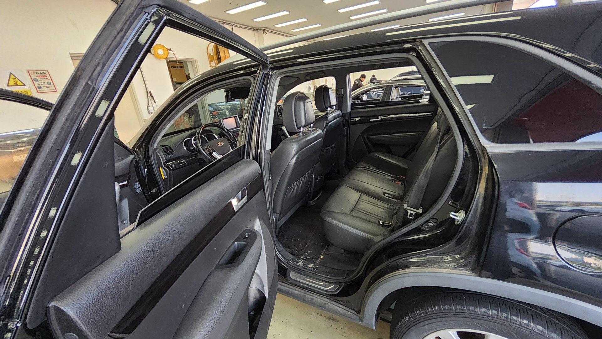 KIA SORENTO R DIESEL 2.0 2WD TLX LUXURY MODEL 2011 - zdjęcie 12