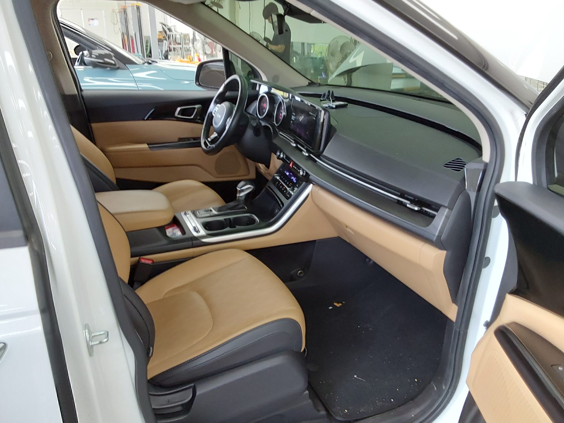 KIA NEW CARNIVAL (KA4) 9-SEATER DIESEL PRESTIGE 2022 - zdjęcie 14