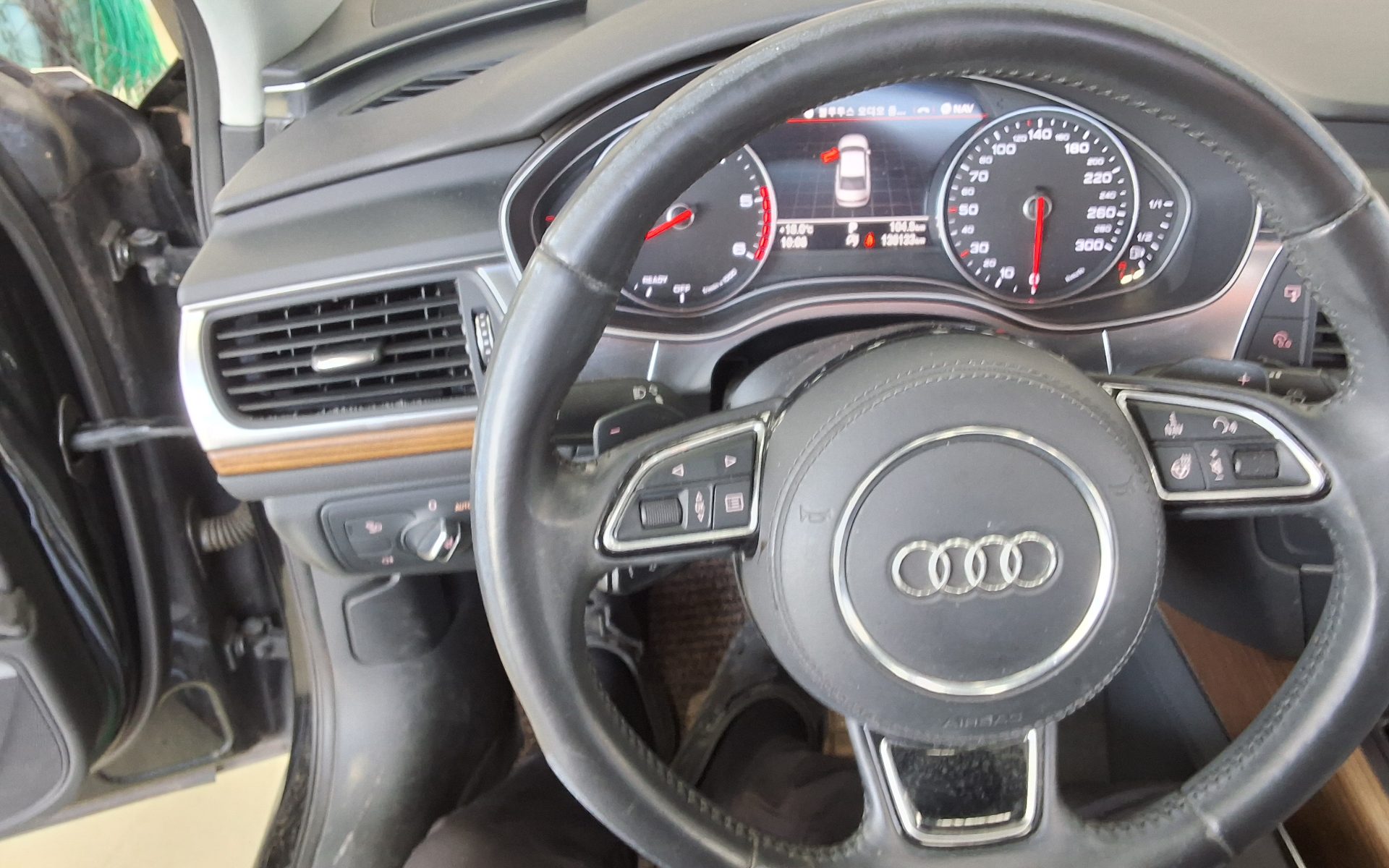 AUDI A6 (4TH GEN) 50 TDI QUATTRO PREMIUM 2016 - zdjęcie 17