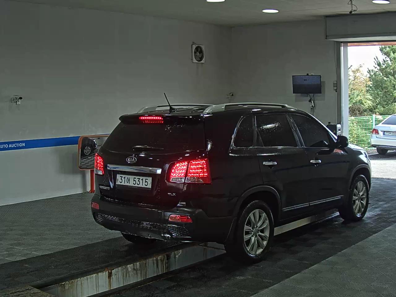 KIA SORENTO R DIESEL 2.0 2WD TLX LUXURY MODEL 2011 - zdjęcie 5