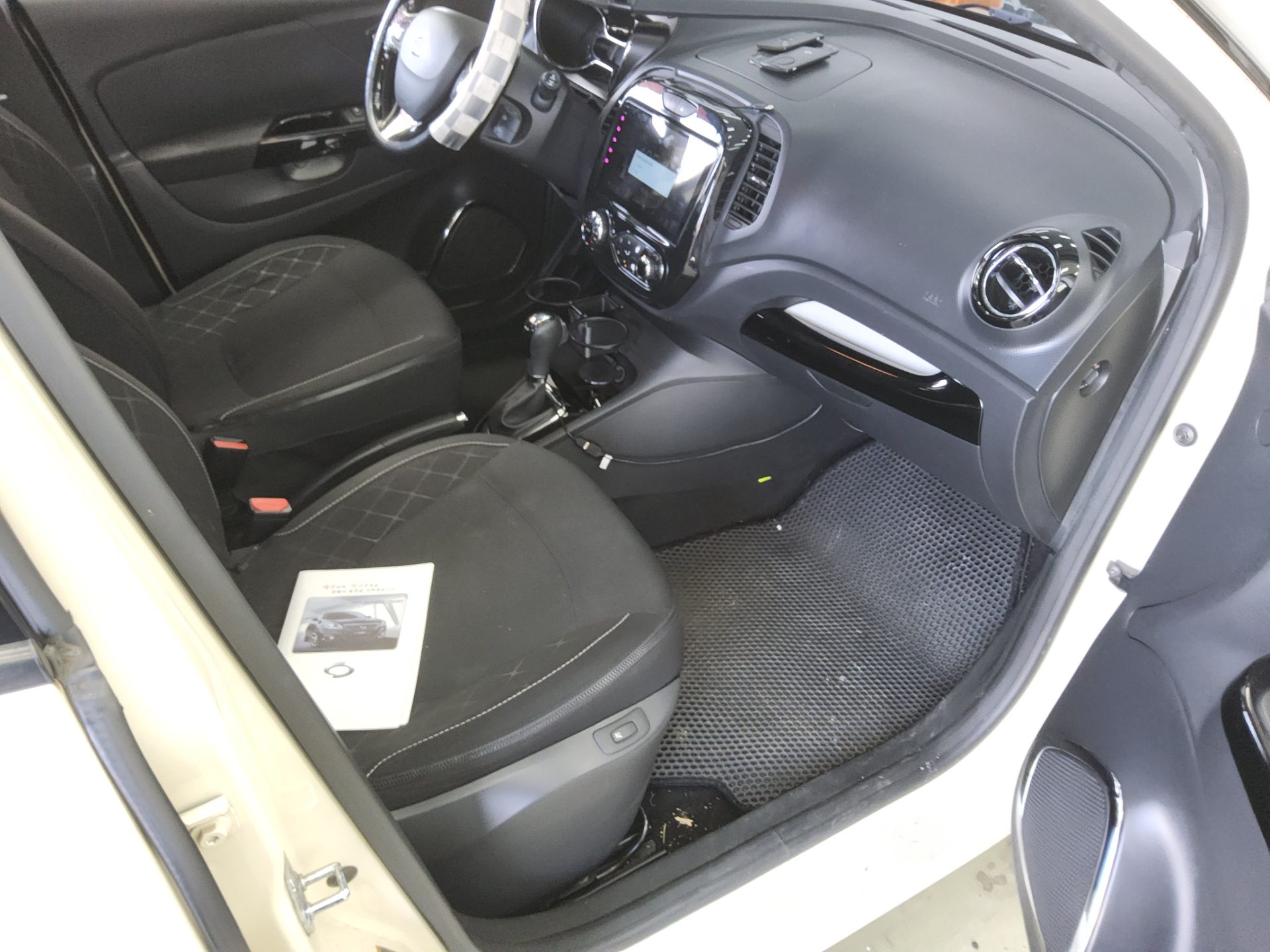RENAULT (SAMSUNG) QM3 RE 2015 - zdjęcie 14