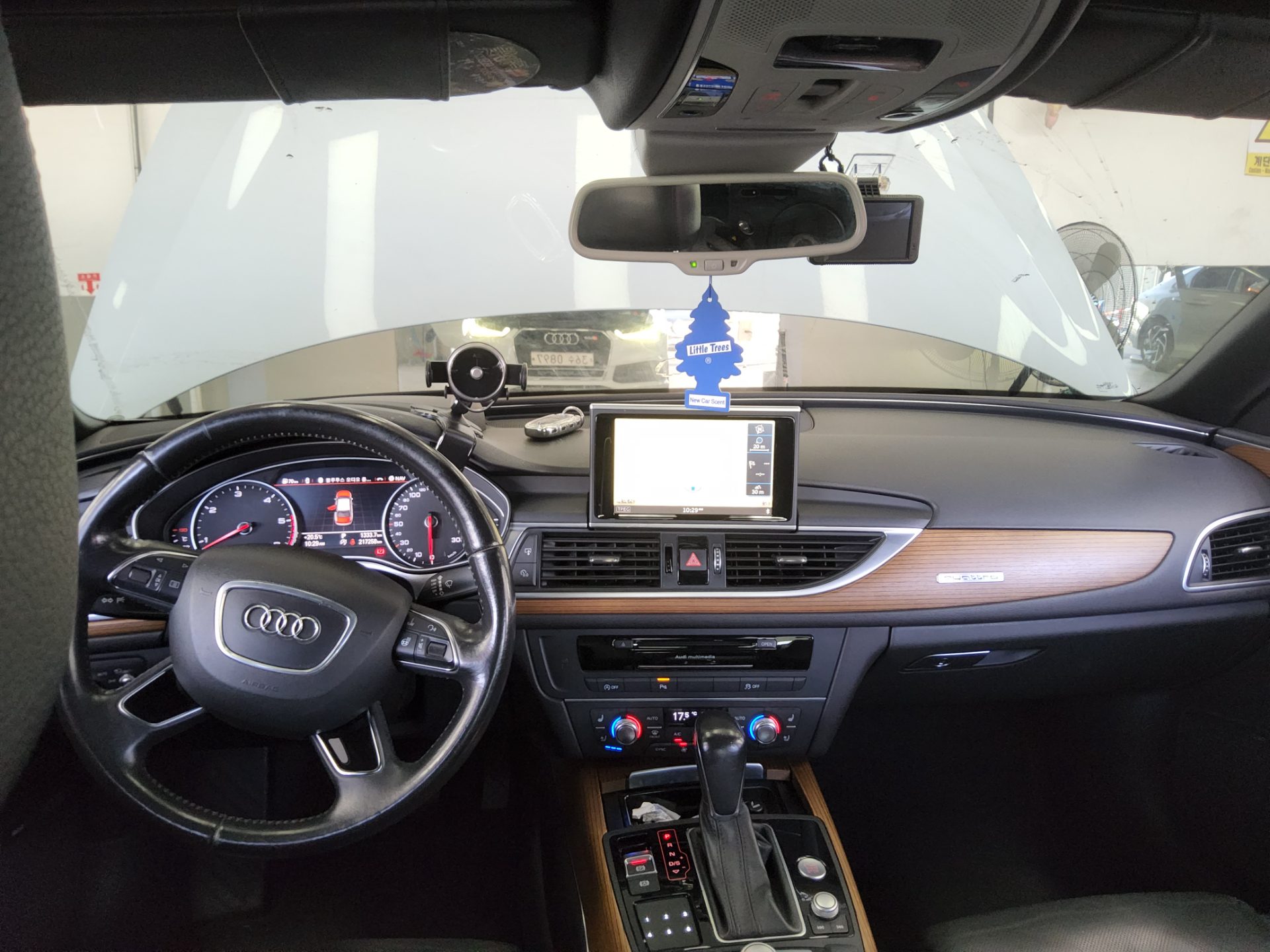 AUDI A6 (4TH GEN) 40 TDI QUATTRO PREMIUM 2016 - zdjęcie 11