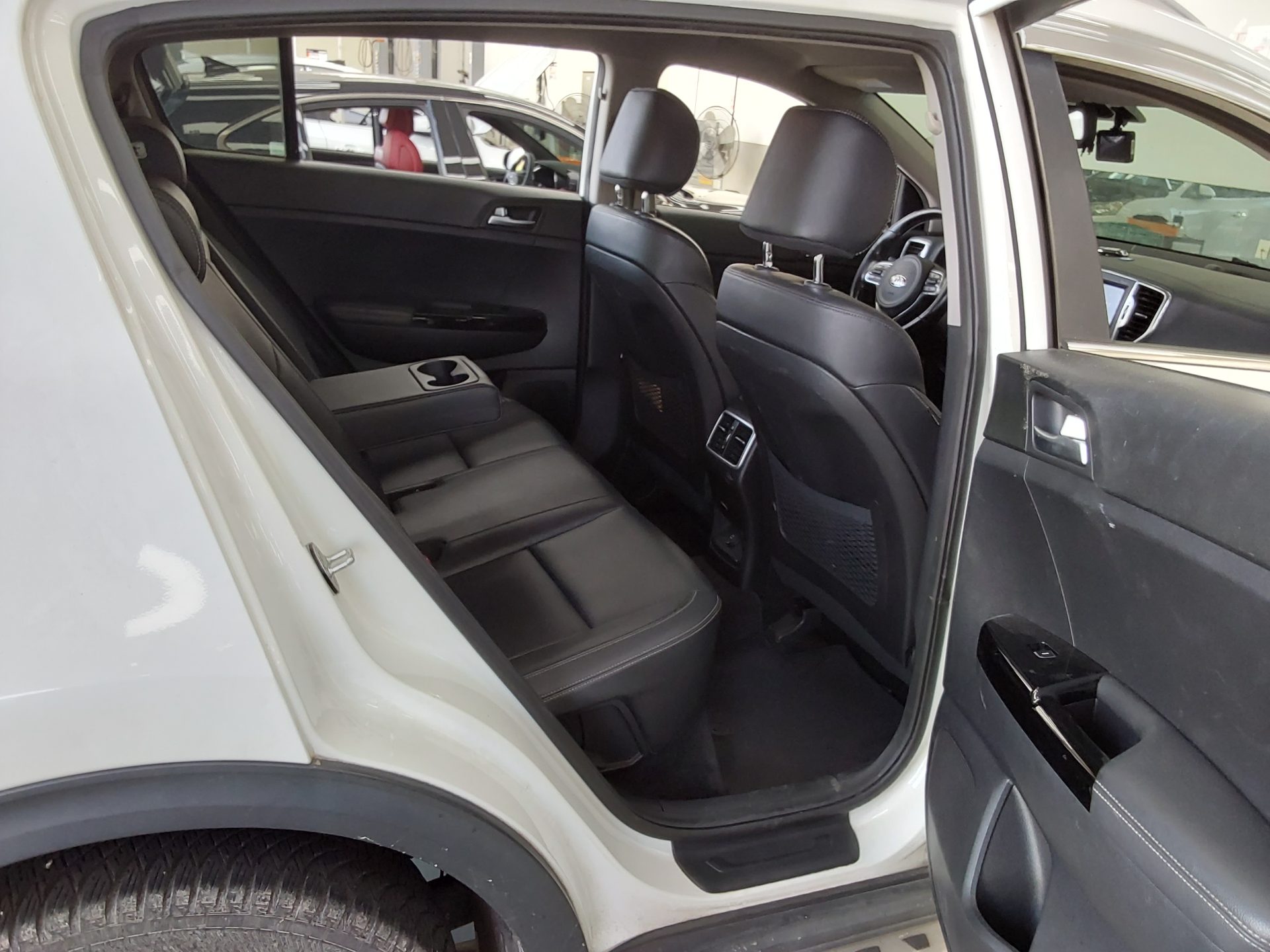 KIA NEW SPORTAGE R2.0 4WD NOBLESSE 2016 - zdjęcie 13