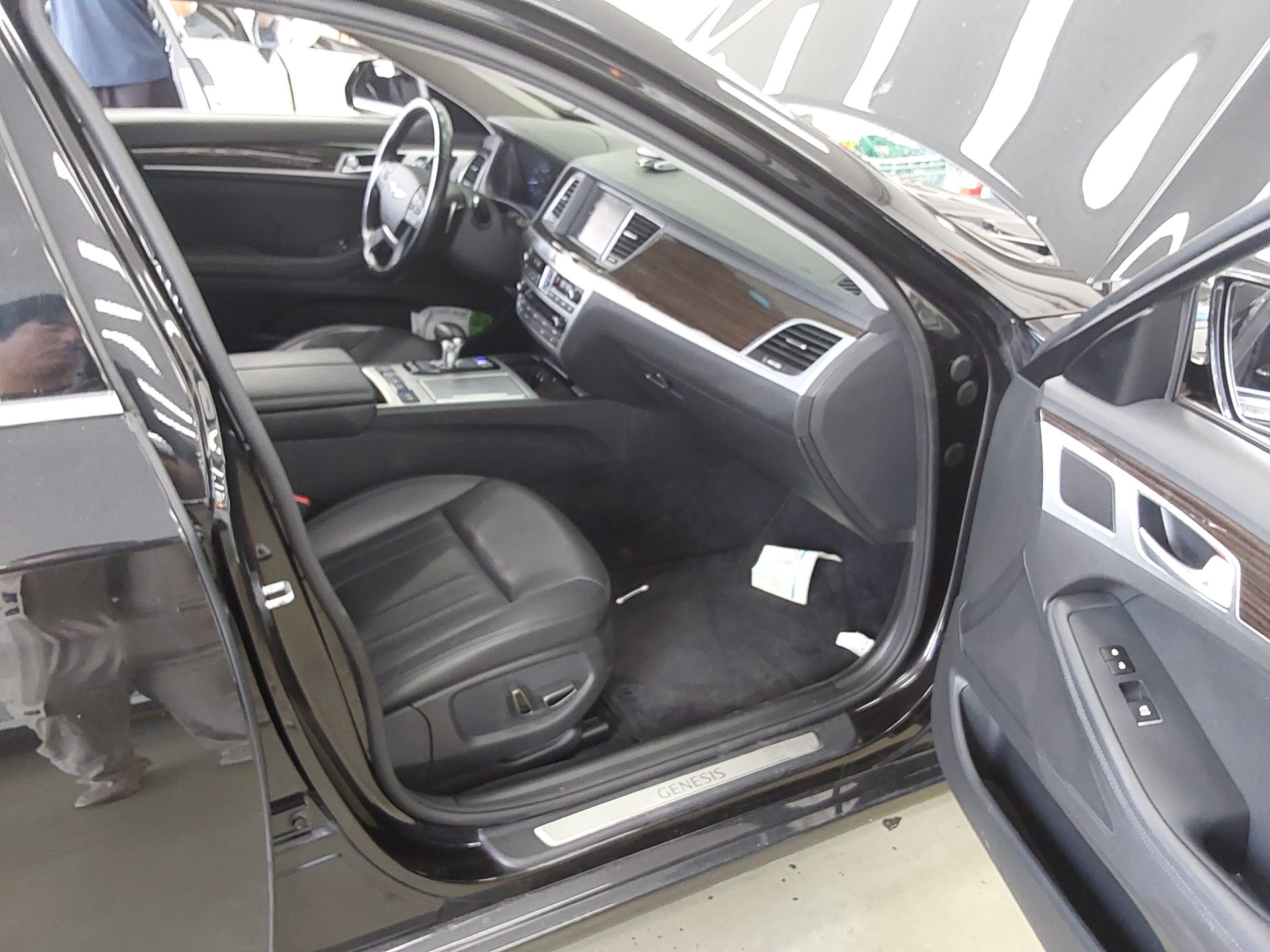 GENESIS G80 3.3 GDi AWD LUXURY 2018 - zdjęcie 14