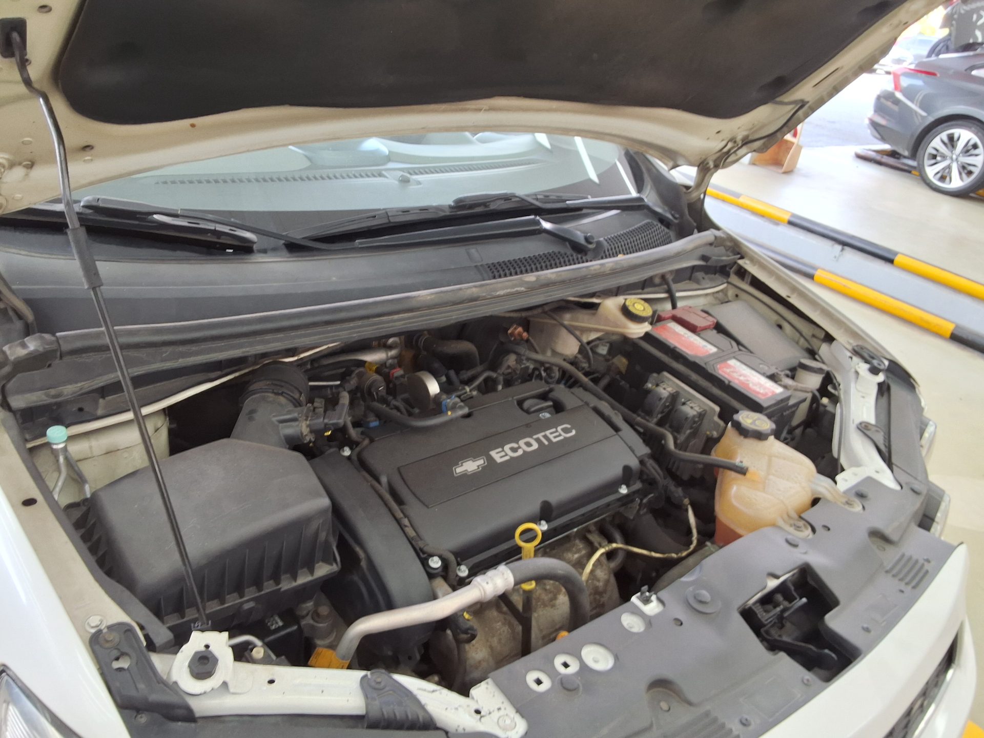CHEVROLET (DAEWOO) AVEO 5-DOOR 1.6 LT LUXURY MODEL 2014 - zdjęcie 17
