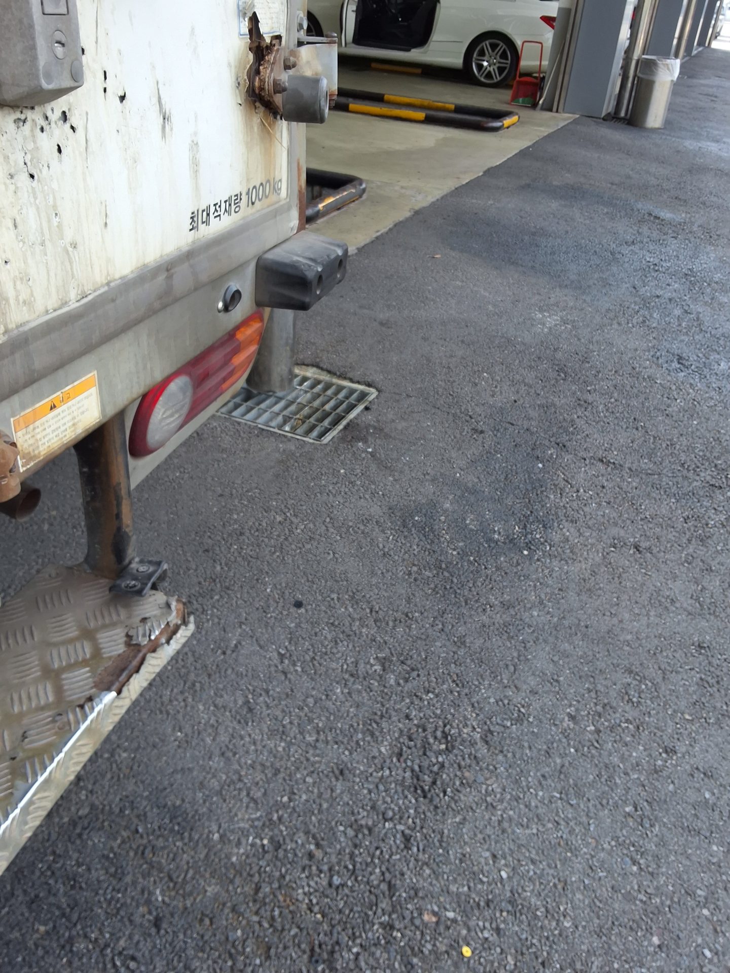 HYUNDAI PORTER II FREEZER BOX TRUCK SUPER CAB TWIN COMPRESSOR 2019 - zdjęcie 23