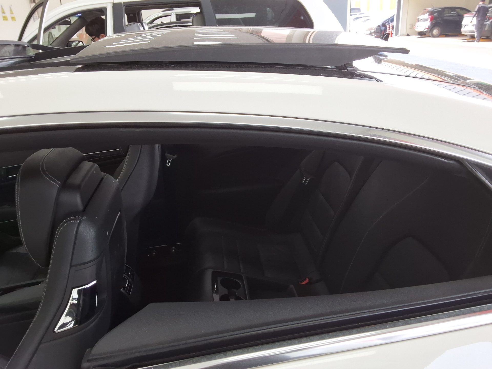 MERCEDES-BENZ E-CLASS (4TH GEN) COUPE E350 2010 - zdjęcie 12