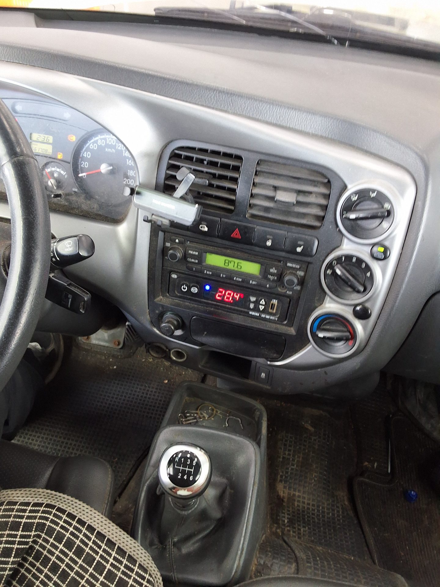 KIA BONGO III CARGO FREEZER BOX TRUCK 1.2 TON STANDARD CAB 2016 - zdjęcie 15