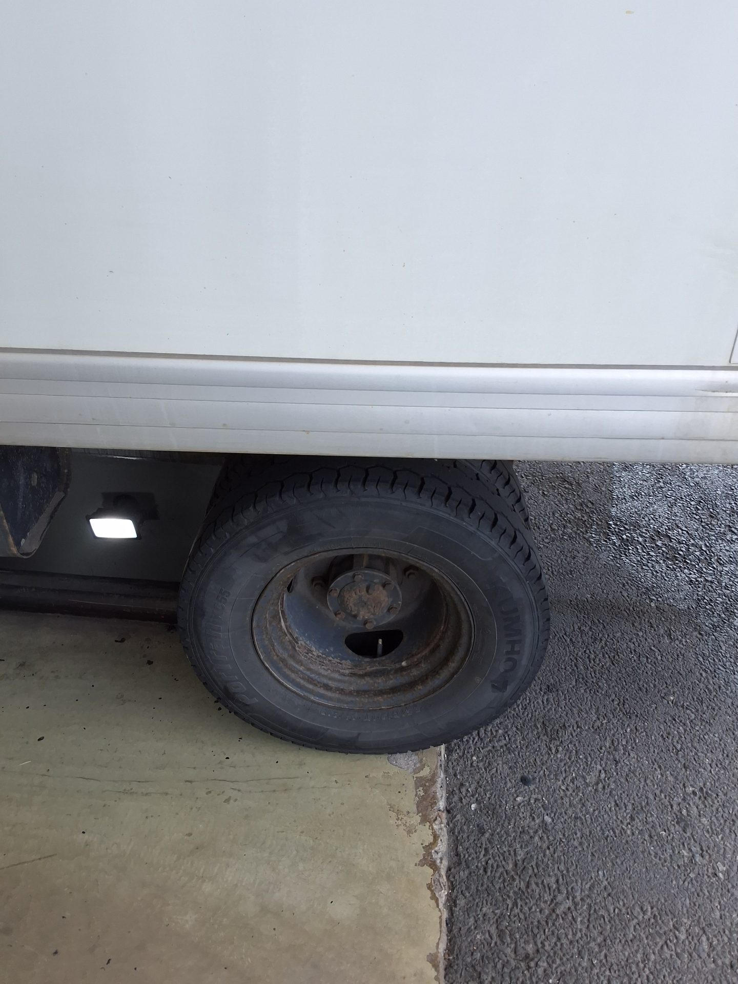 KIA BONGO III CARGO FREEZER BOX TRUCK 1.2 TON STANDARD CAB 2016 - zdjęcie 20