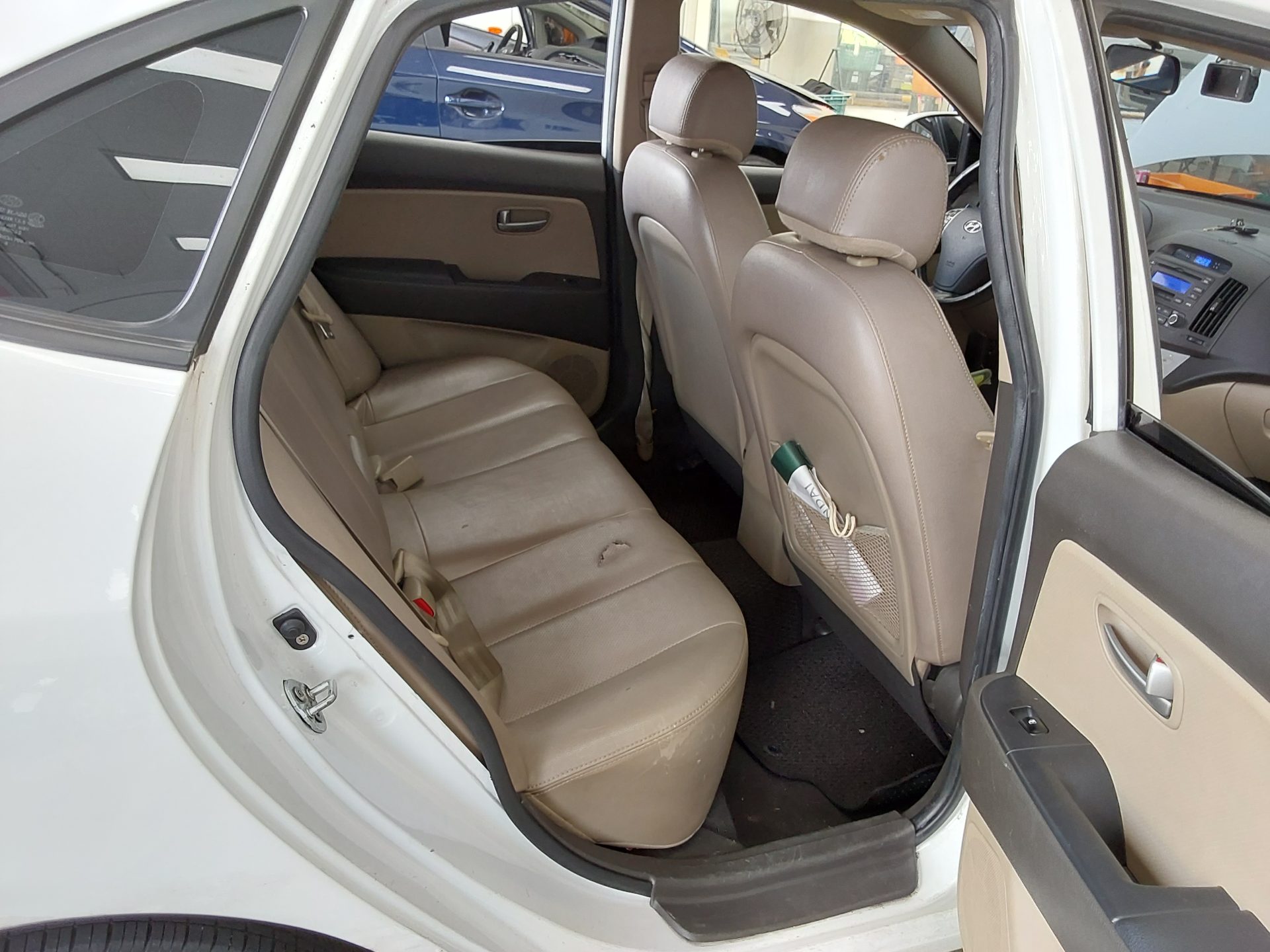HYUNDAI AVANTE HD 1.6 VVT S16 LUXURY 2008 - zdjęcie 13