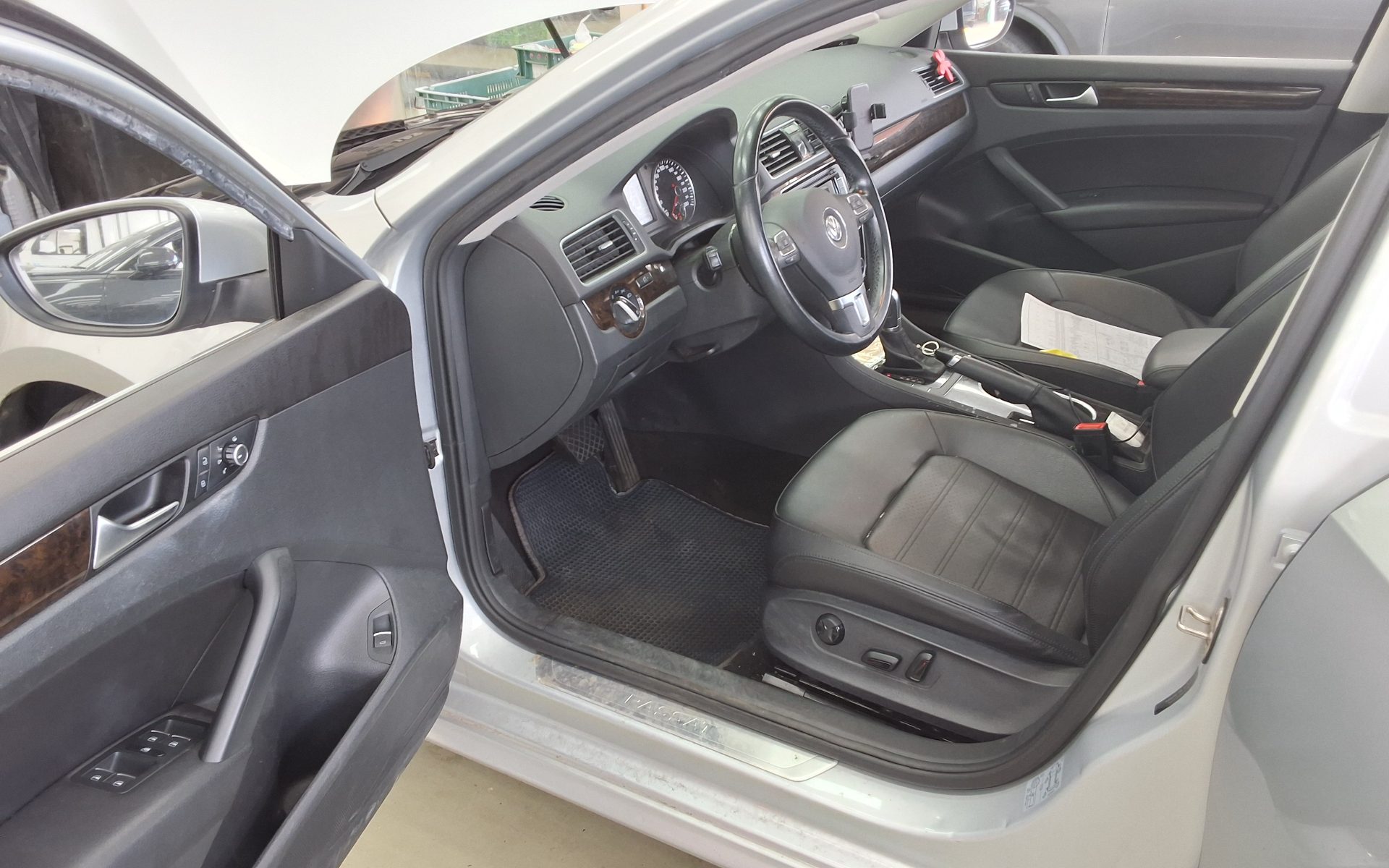 VOLKSWAGEN THE NEW PASSAT (7TH GEN) 1.8 TSI 2015 - zdjęcie 10
