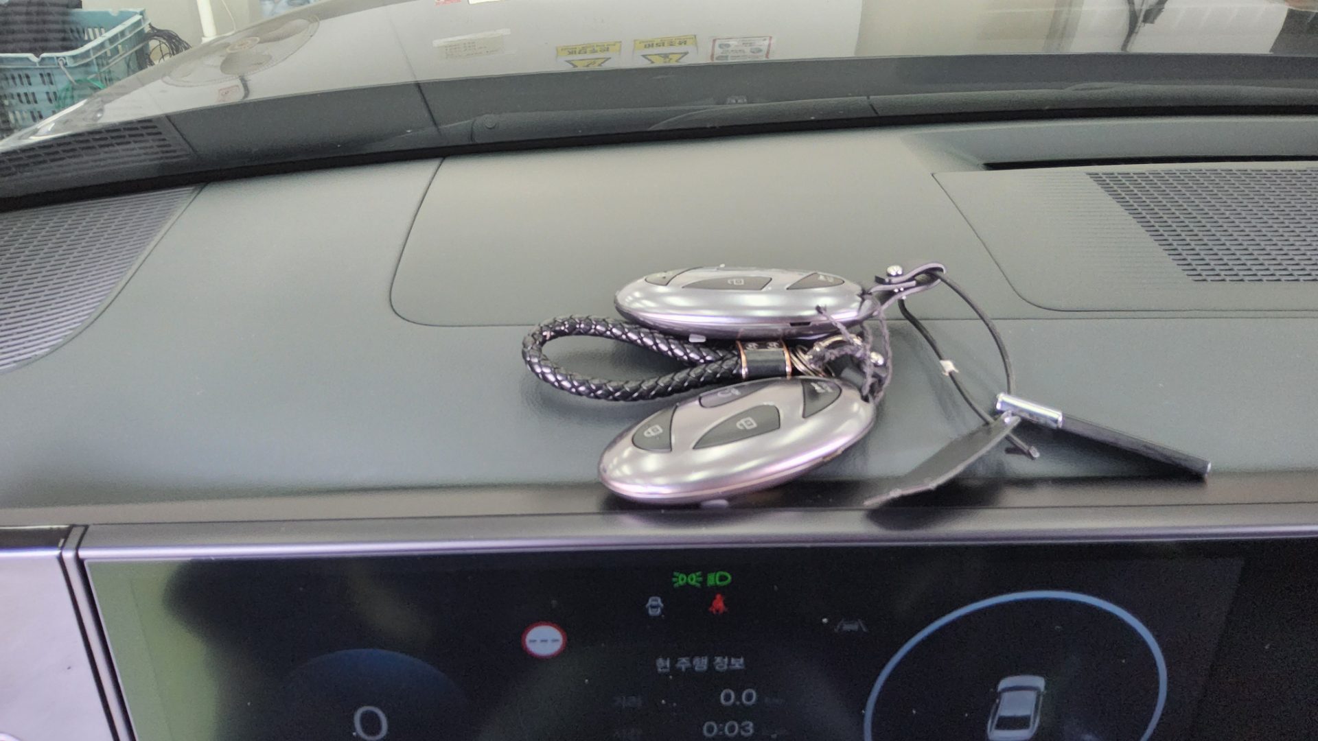 HYUNDAI THE ALL NEW GRANDEUR GASOLINE 2.5 EXCLUSIVE 2025 - zdjęcie 20