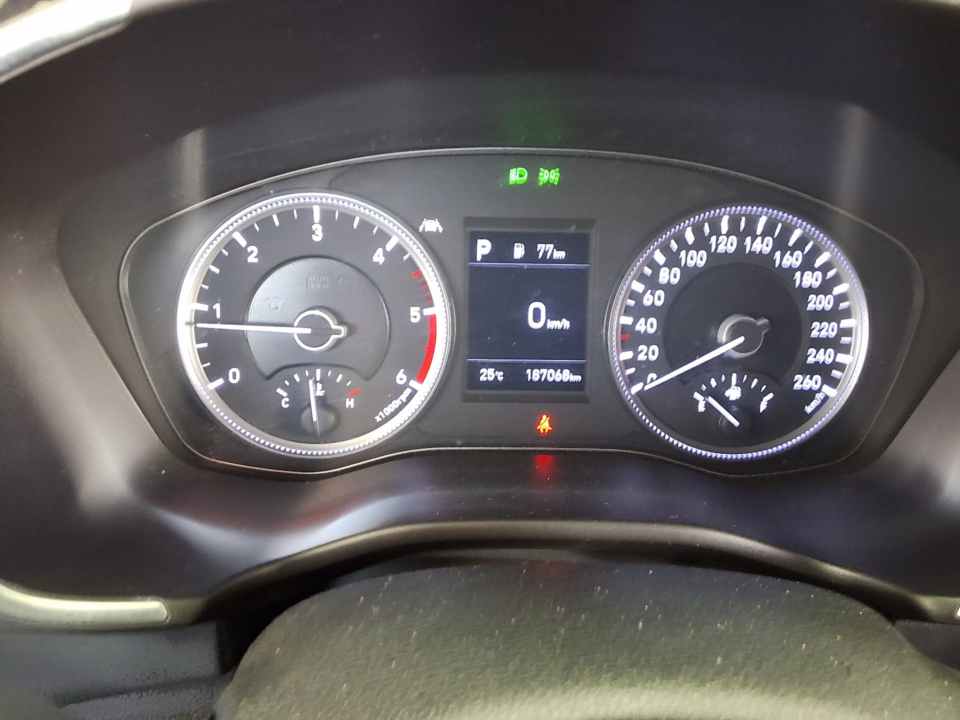 HYUNDAI SANTA FE (TM) R2.0 2WD EXCLUSIVE 2019 - zdjęcie 9