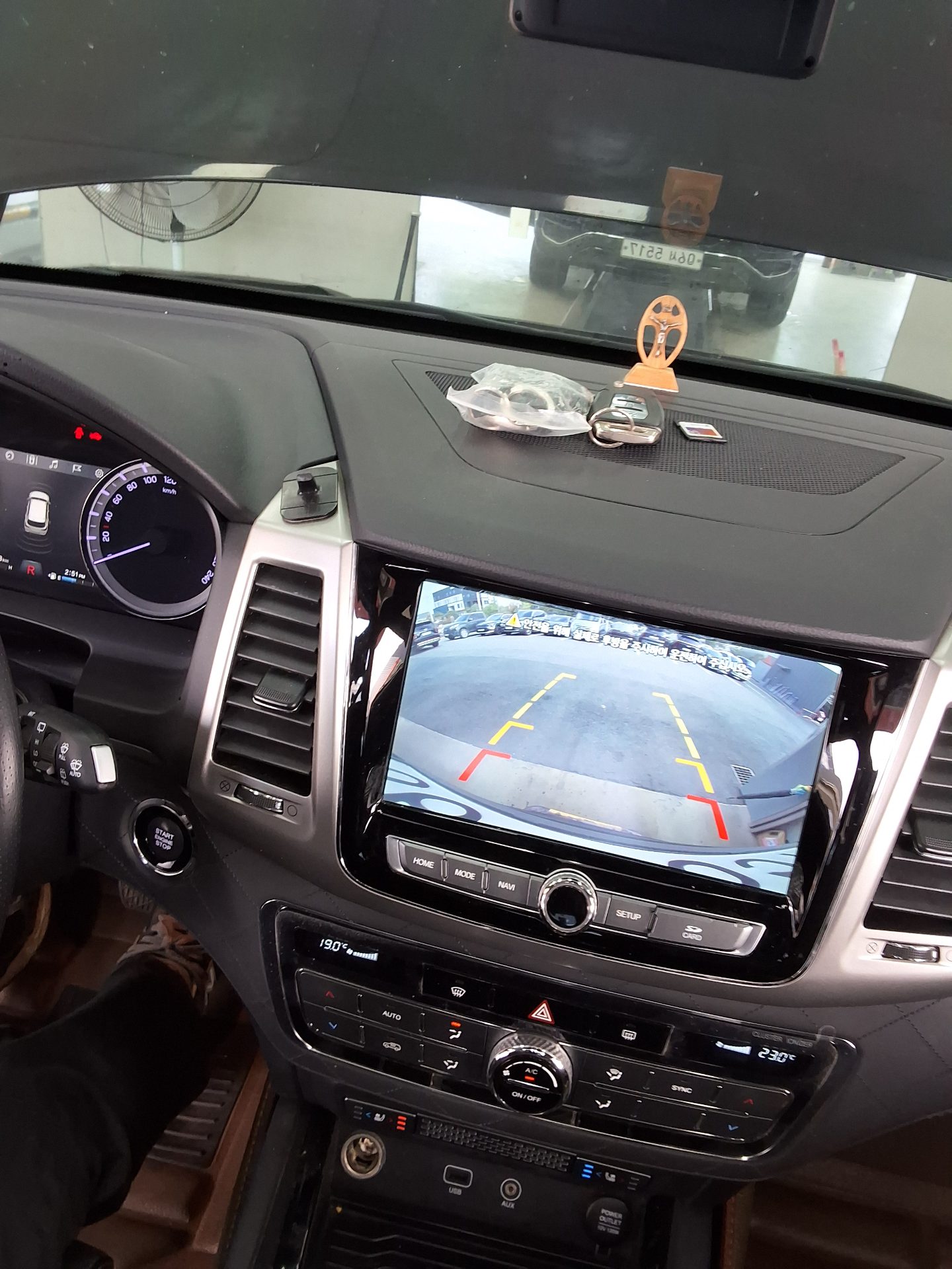 KG MOBILITY (SSANGYONG) G4 REXTON 2.2 4WD HERITAGE 2018 - zdjęcie 18