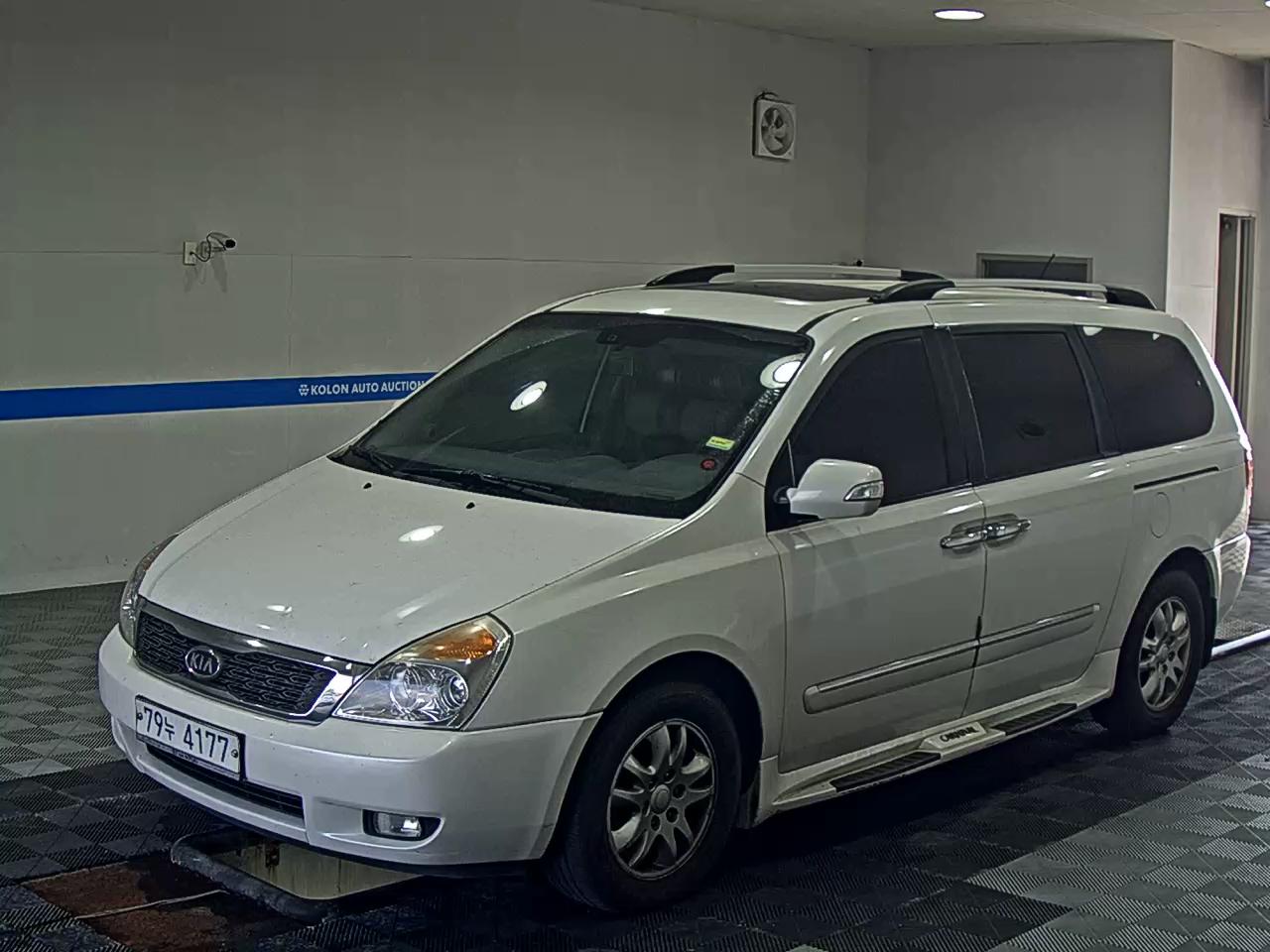 KIA CARNIVAL R 11-SEATER DIESEL GLX PREMIUM 2012 - zdjęcie 2