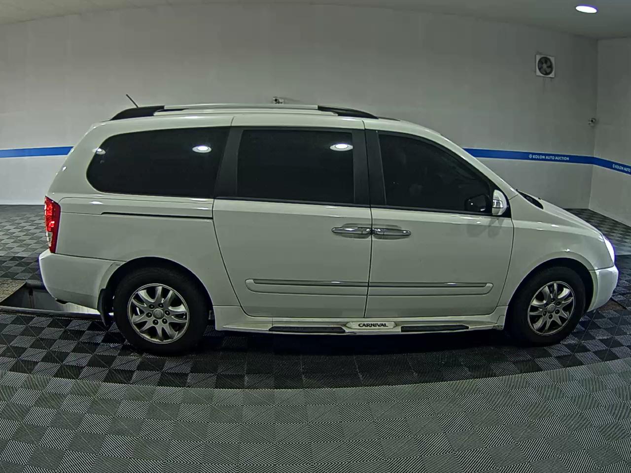 KIA CARNIVAL R 11-SEATER DIESEL GLX PREMIUM 2012 - zdjęcie 4