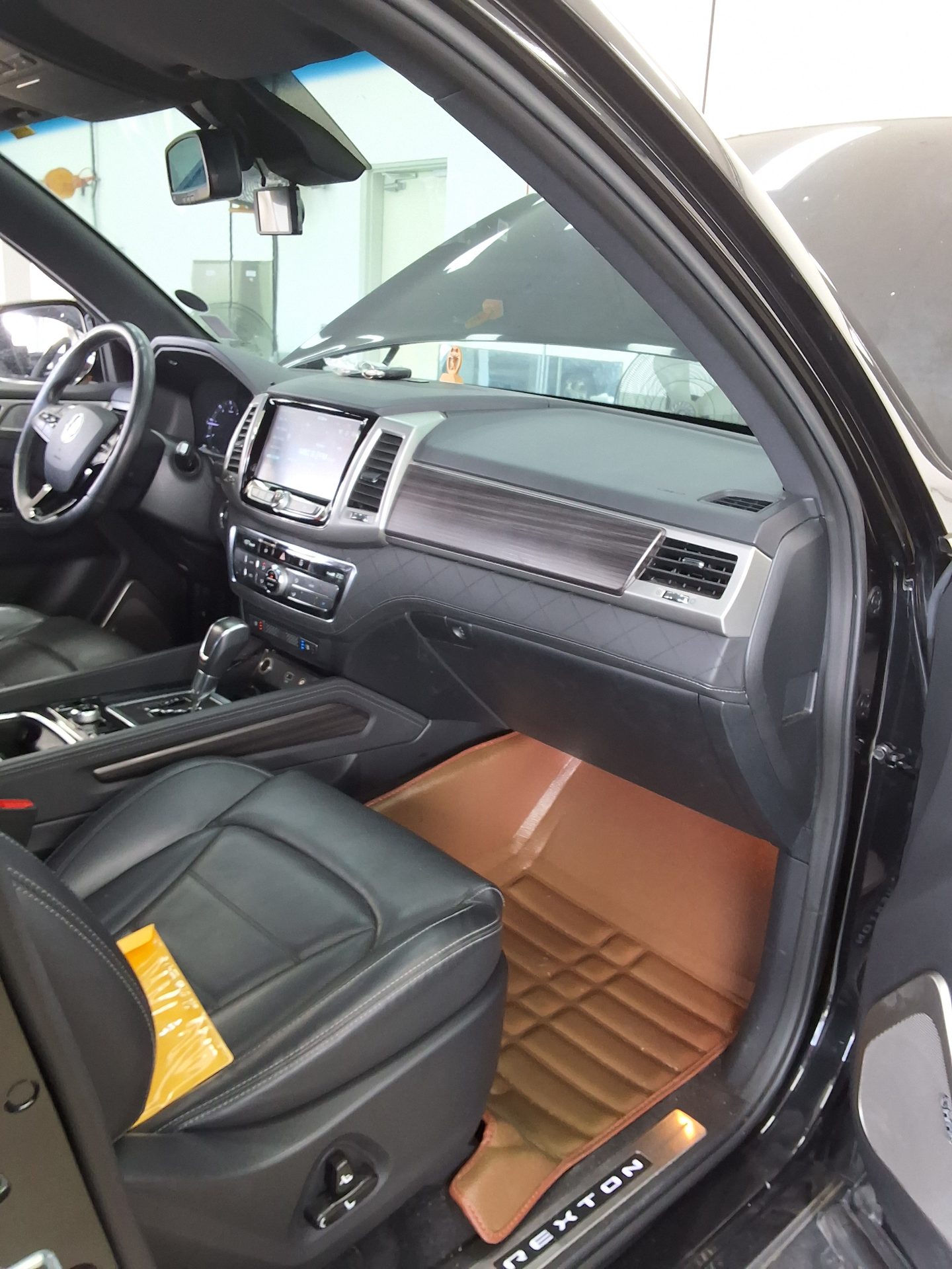 KG MOBILITY (SSANGYONG) G4 REXTON 2.2 4WD HERITAGE 2018 - zdjęcie 14