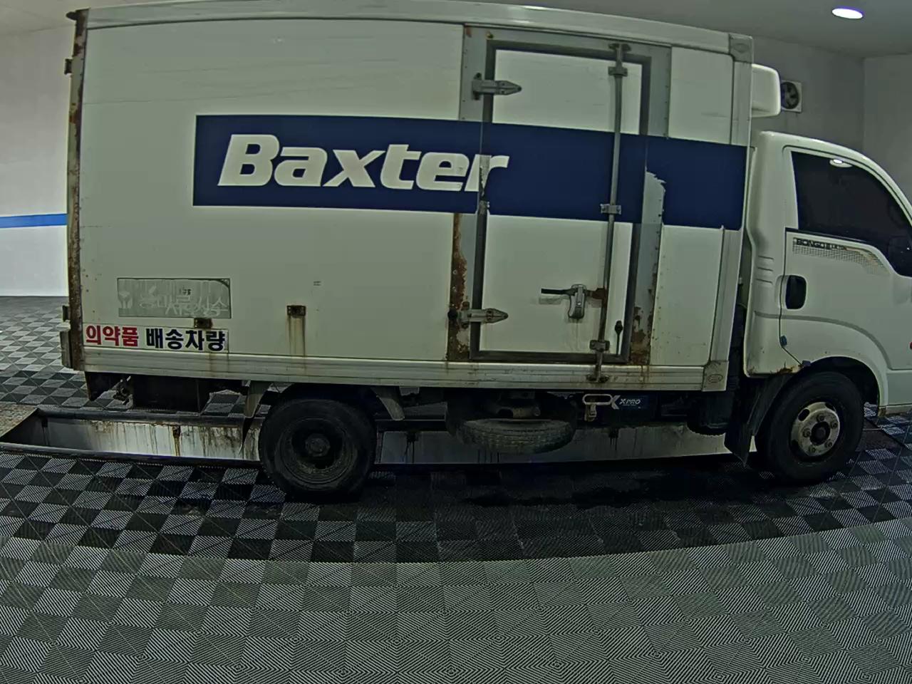 KIA BONGO III CARGO FREEZER BOX TRUCK 1.2 TON STANDARD CAB 2016 - zdjęcie 4