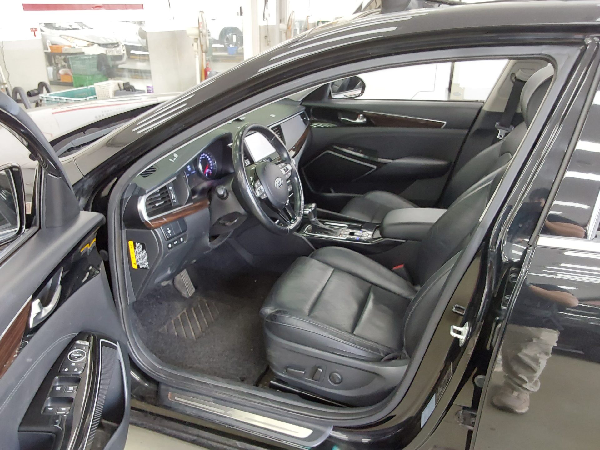 KIA ALL NEW K7 3.0 LPI RENTAL CAR LUXURY 2019 - zdjęcie 10