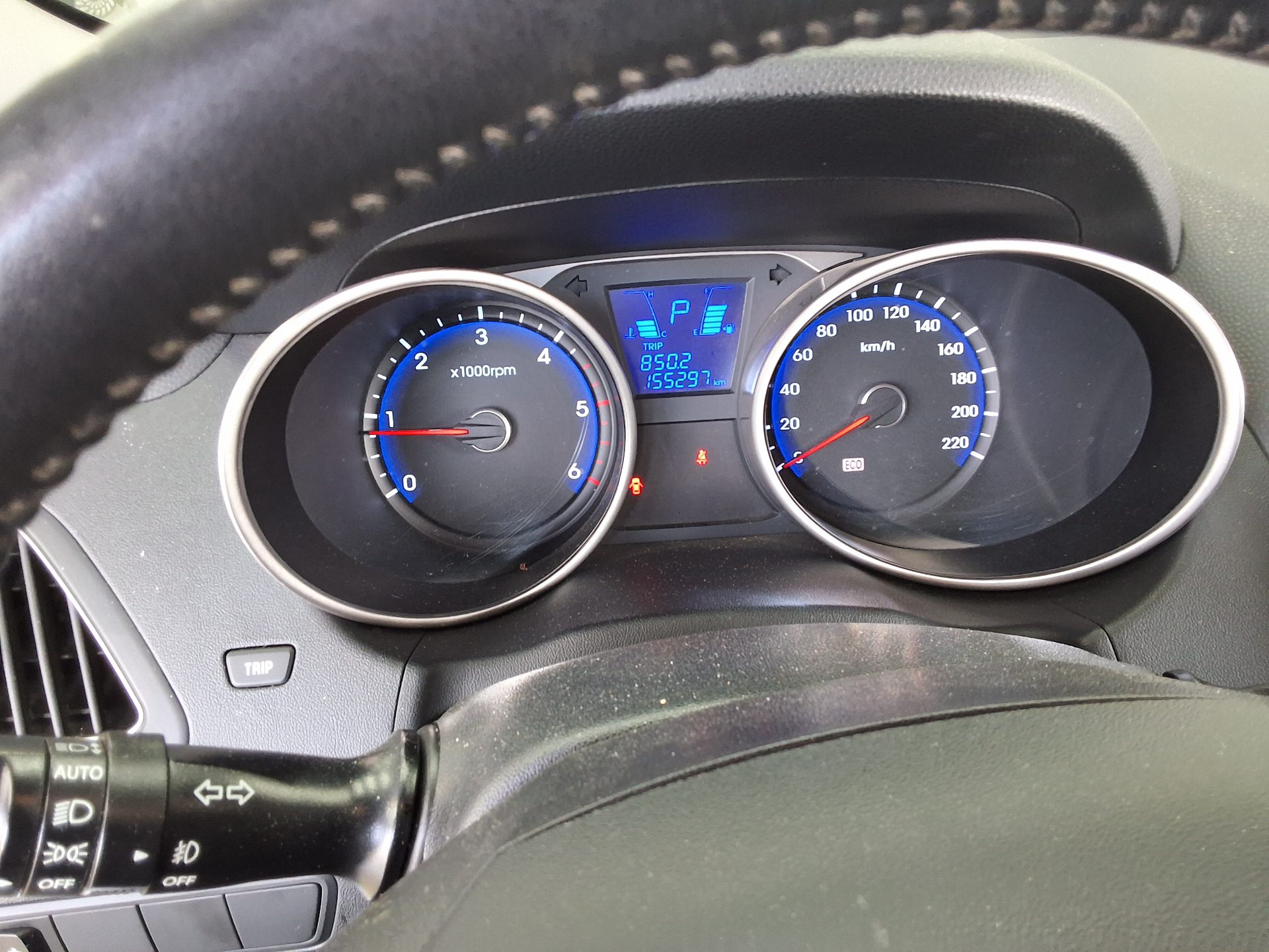 HYUNDAI TUCSON ix DIESEL R20 2WD LX20 LUXURY 2010 - zdjęcie 9